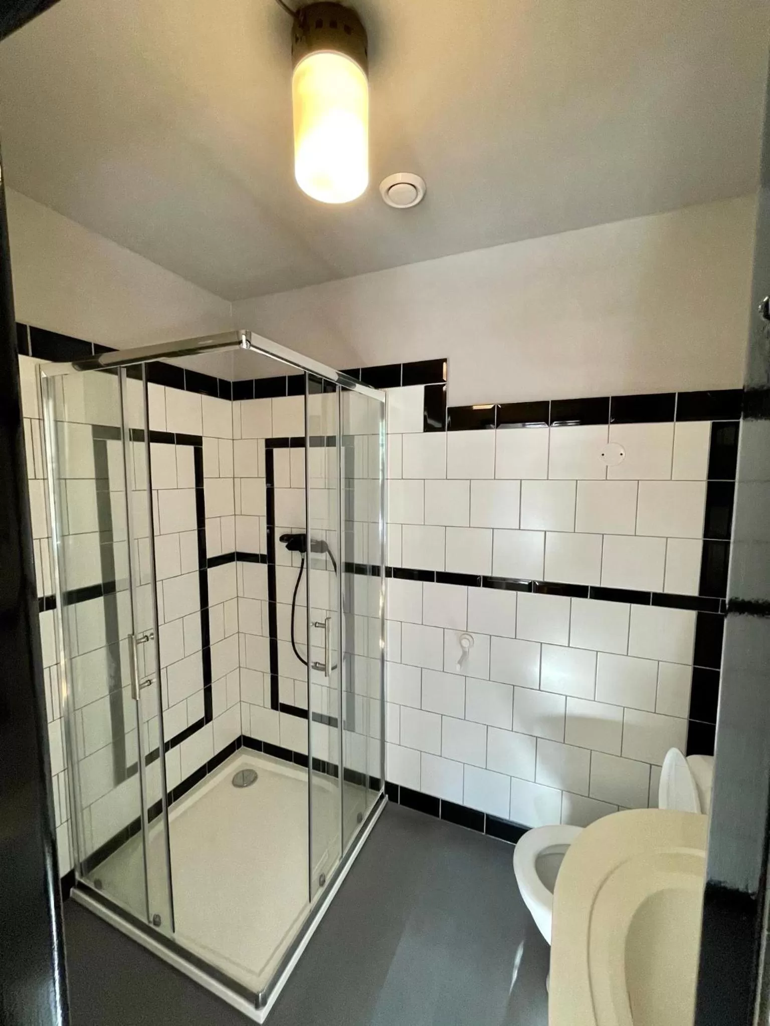 HARABURDI® Recyclart Hotel