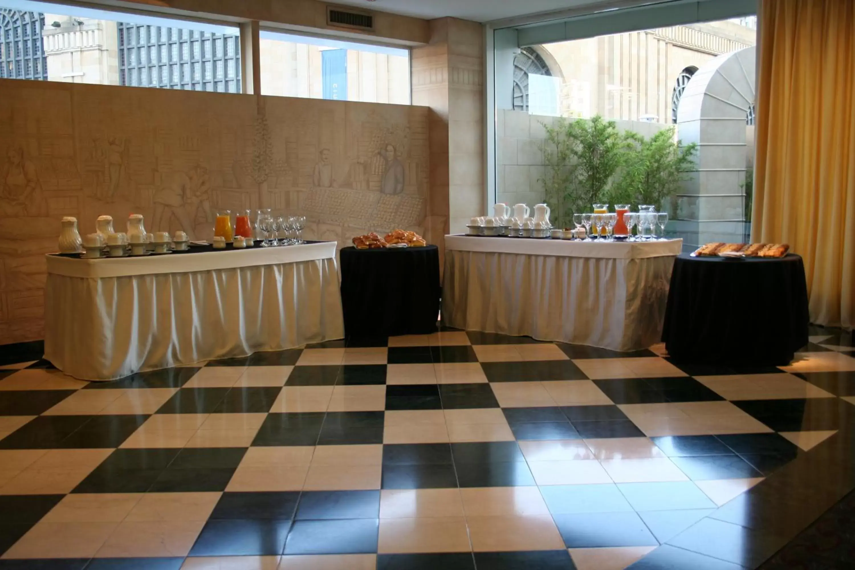 Food in Abasto Hotel Food in Abasto Hotel