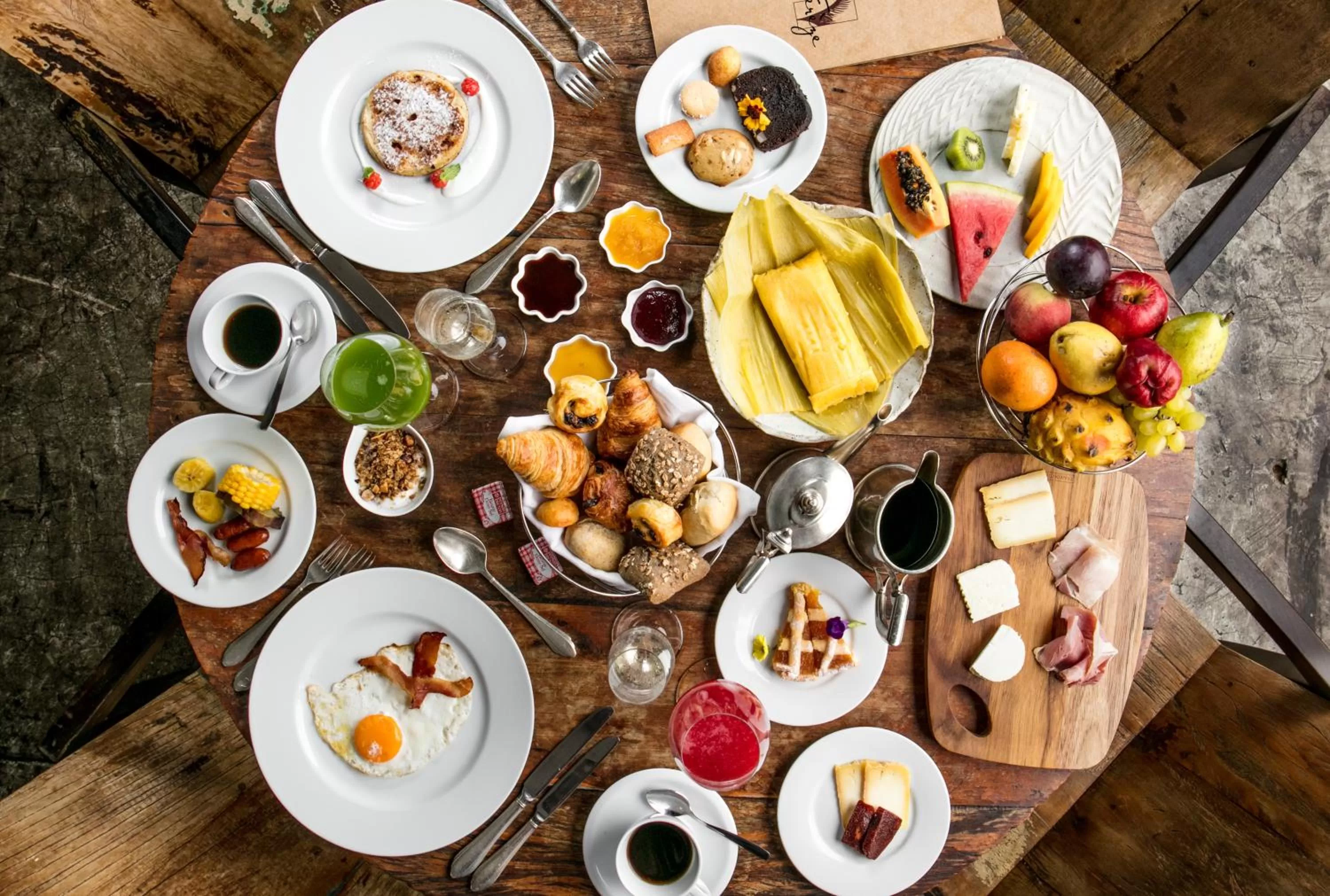 Breakfast in Santa Teresa Hotel Rio de Janeiro - MGallery Collection