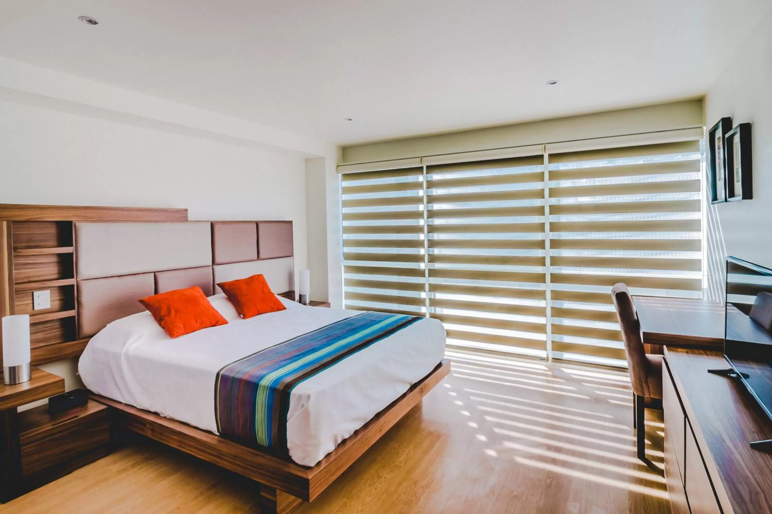 Apartment in Millenium Plaza & Suites