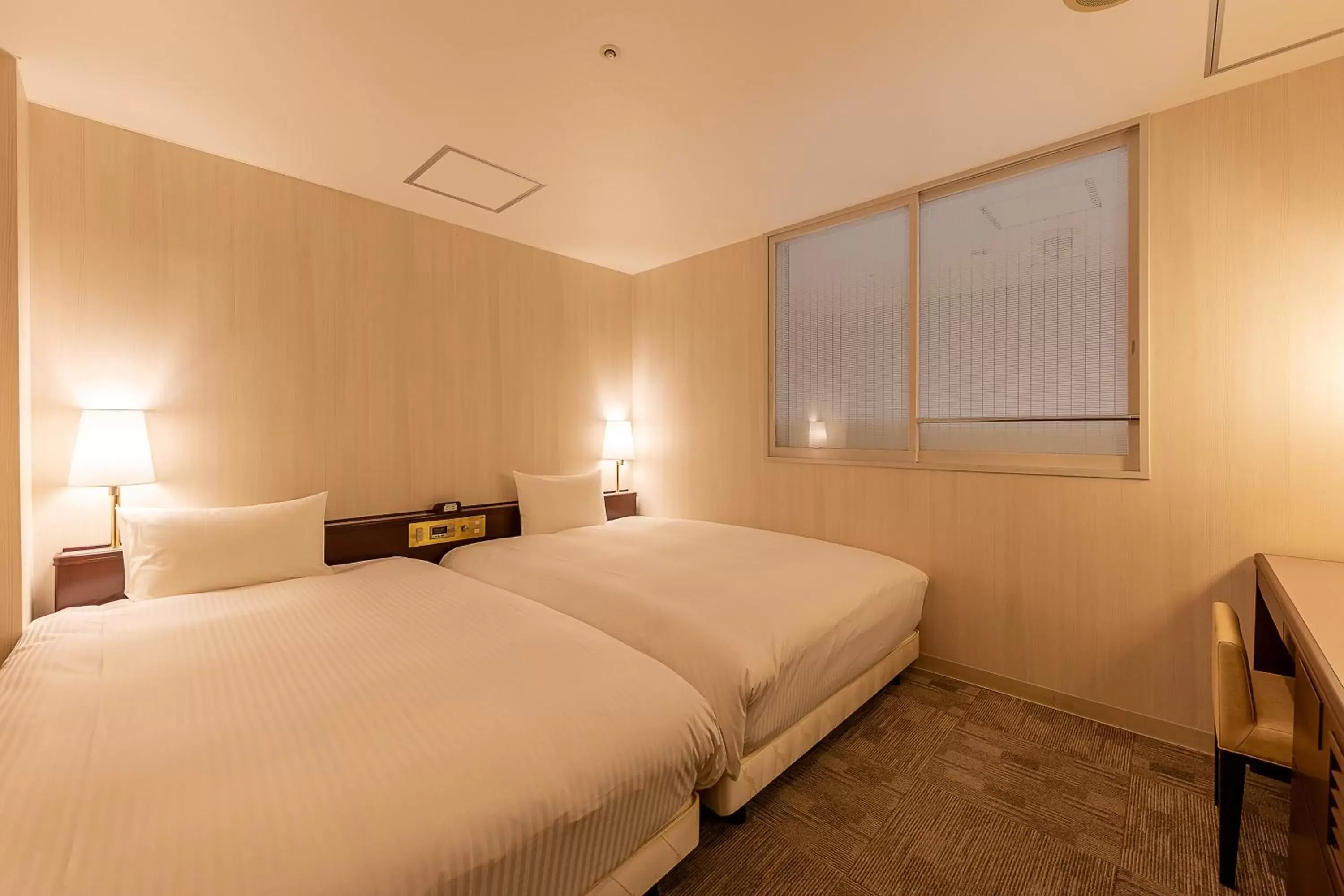 Photo of the whole room, Bed in Court Hotel Asahikawa