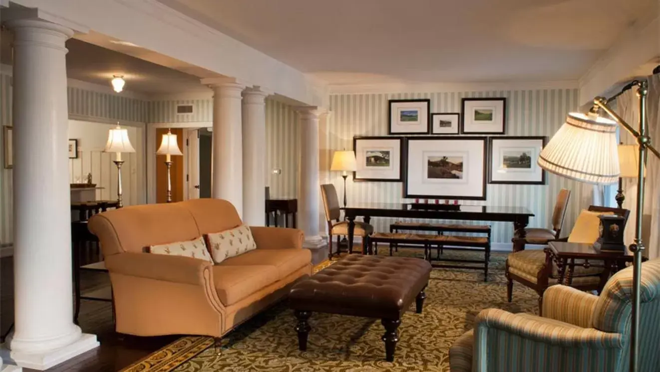 Photo of the whole room, Seating Area in Omni Bedford Springs Resort