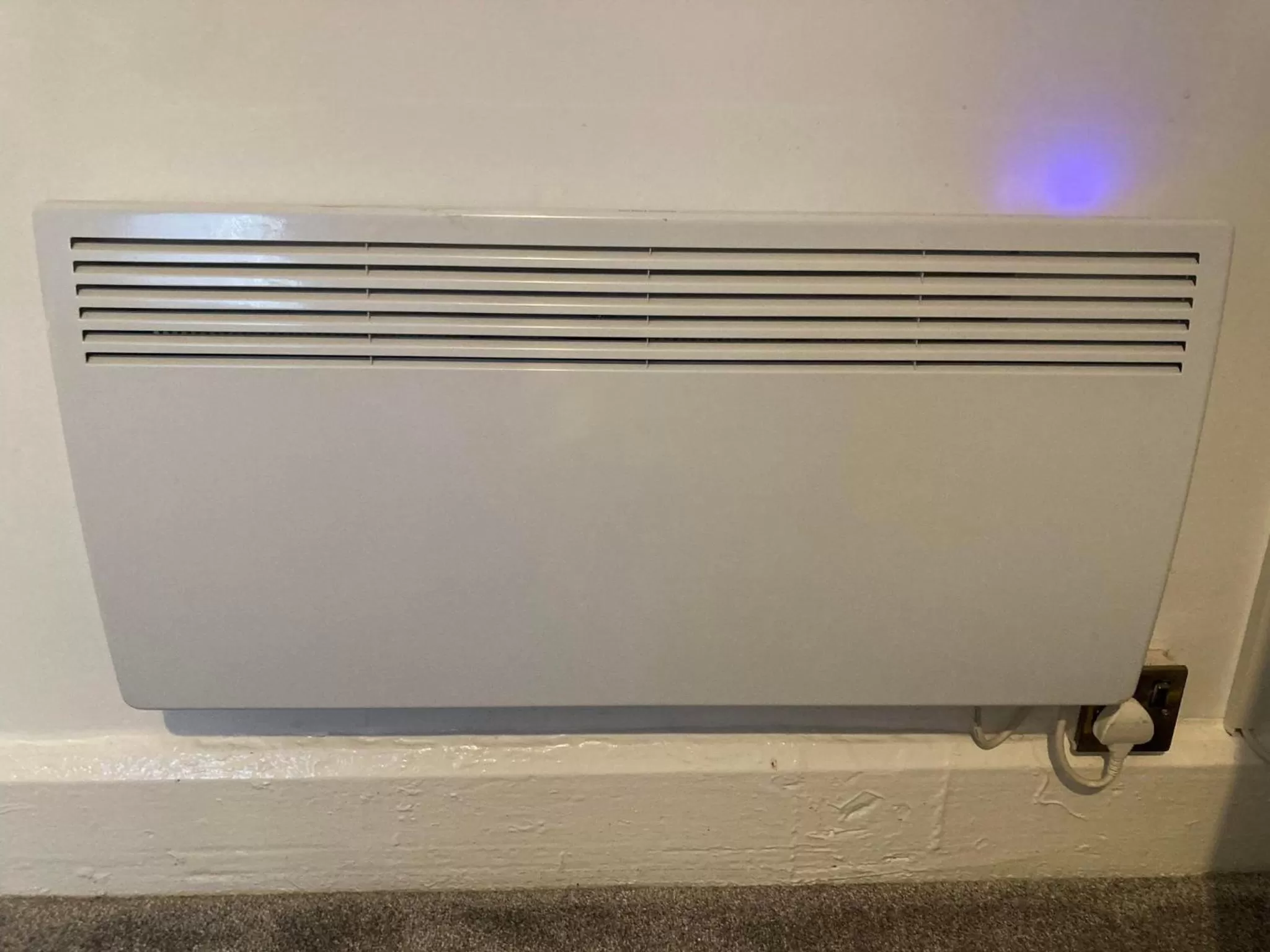 internet, Bathroom in The New Apollo Hotel