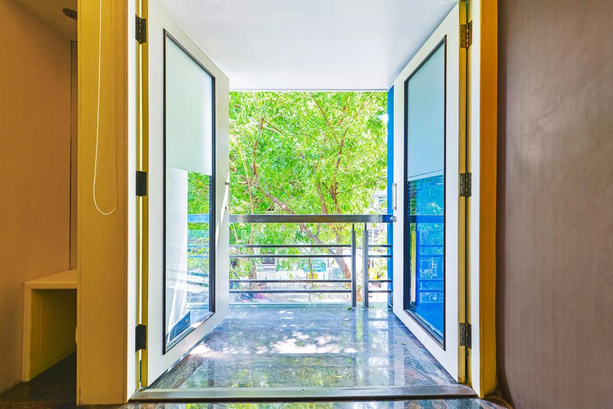 Facade/entrance in FabHotel B Zone - Nr US Consulate