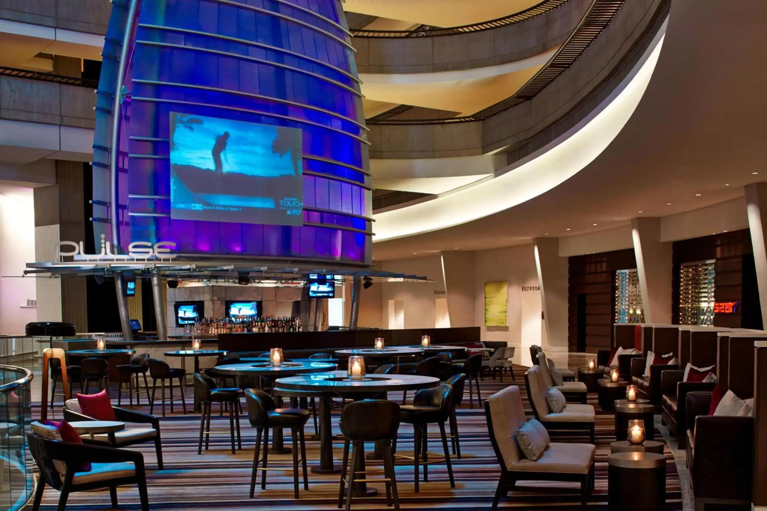 Restaurant/Places to Eat in Atlanta Marriott Marquis