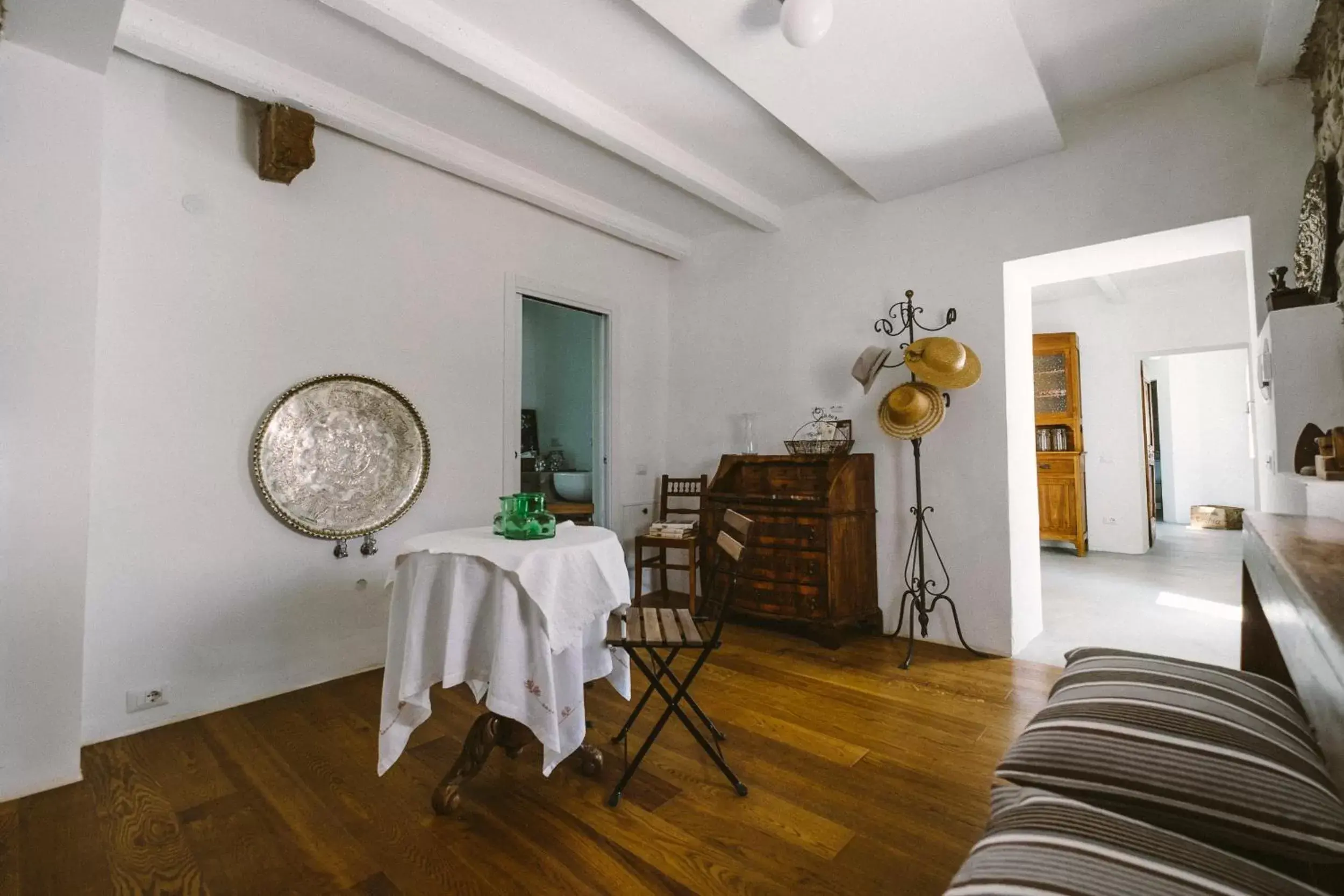 Living room, Dining Area in Sotto I Sassi