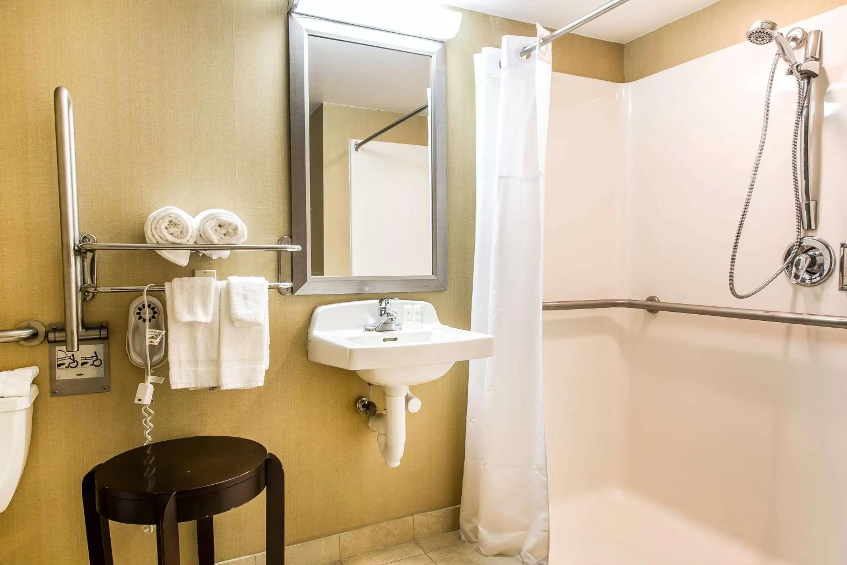 Bathroom in Comfort Inn & Suites