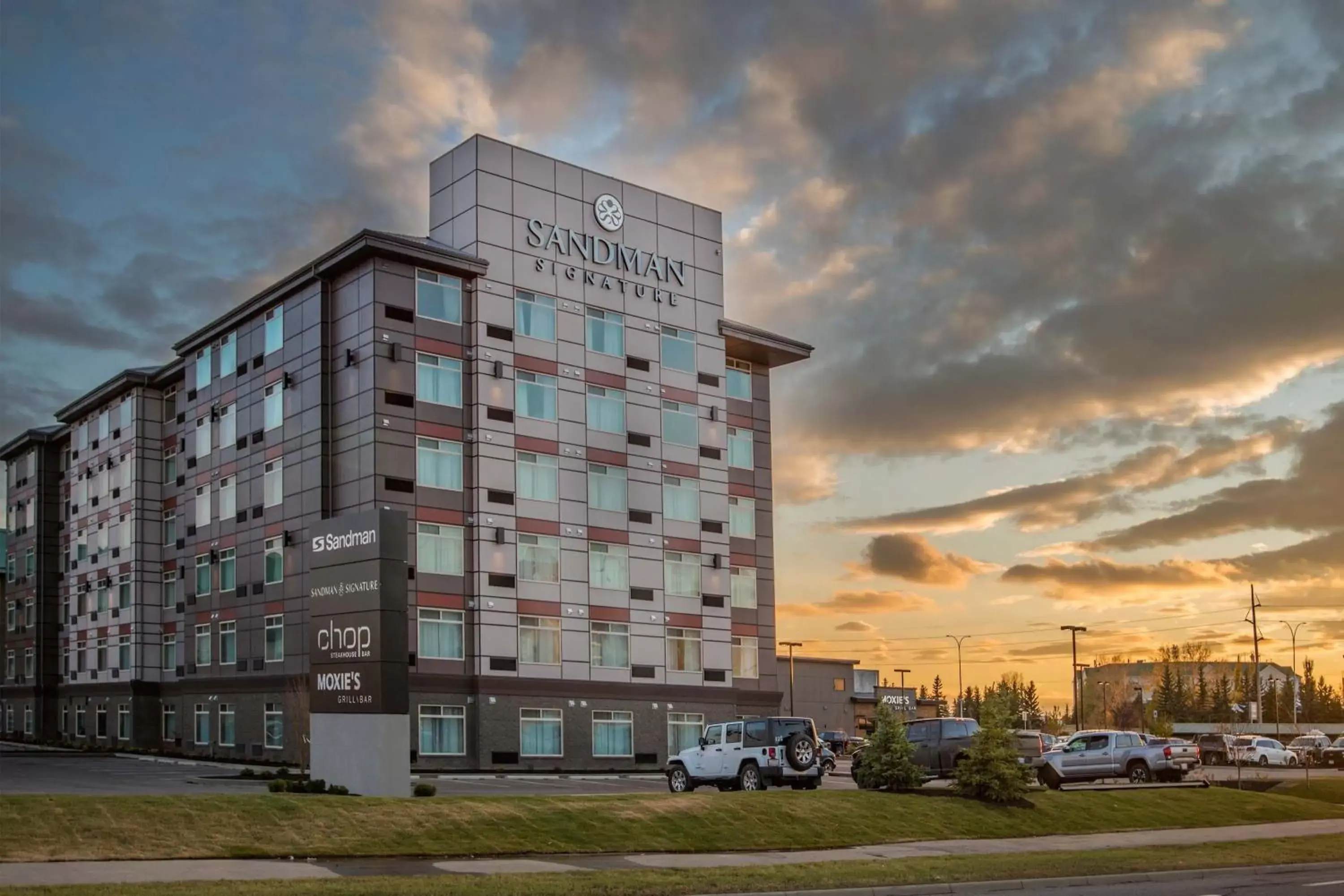 Property building in Sandman Signature Calgary Airport Hotel