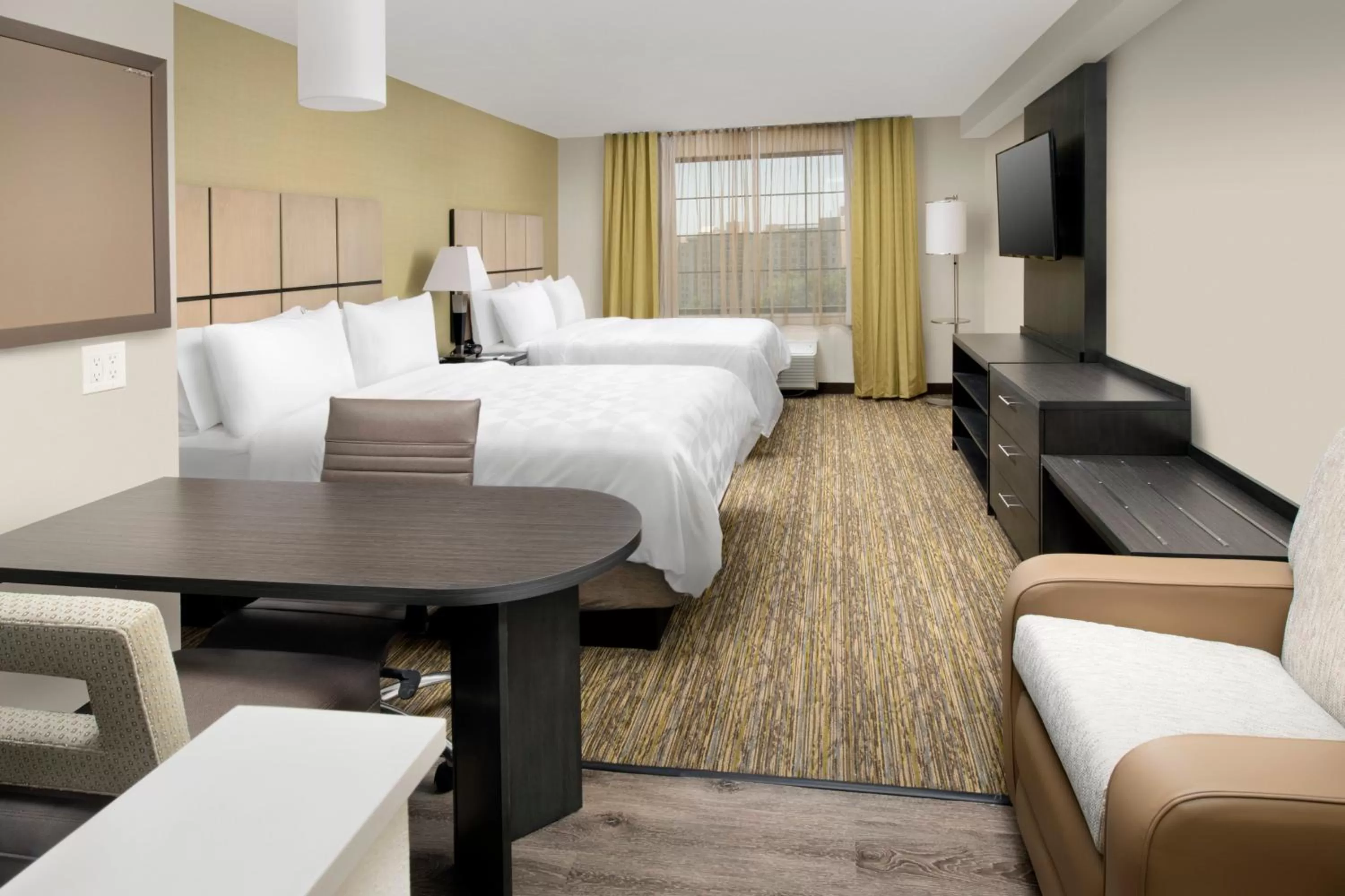 Photo of the whole room, Bed in Candlewood Suites Alexandria West by IHG