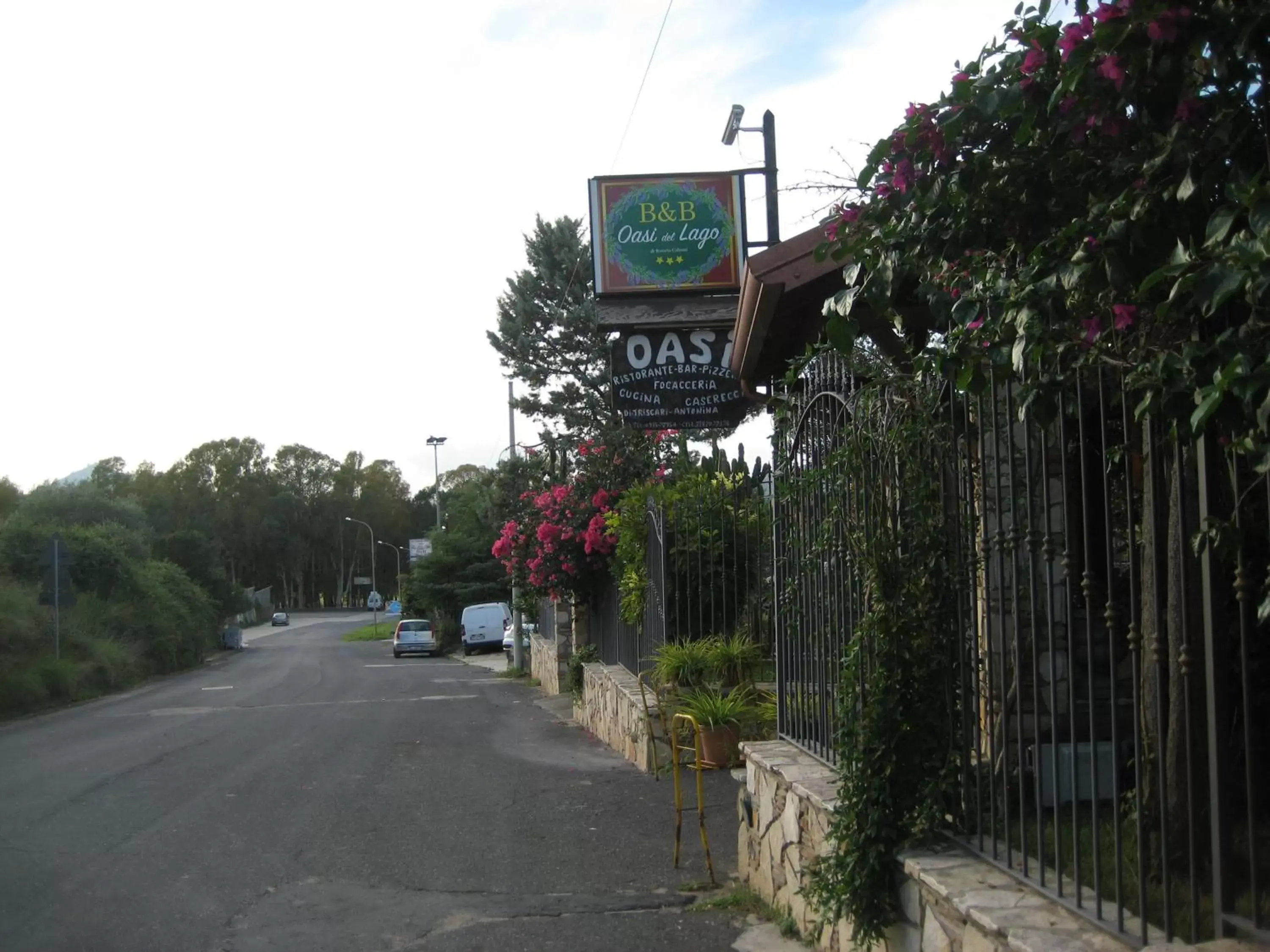 Street view, Neighborhood in Oasi del Lago