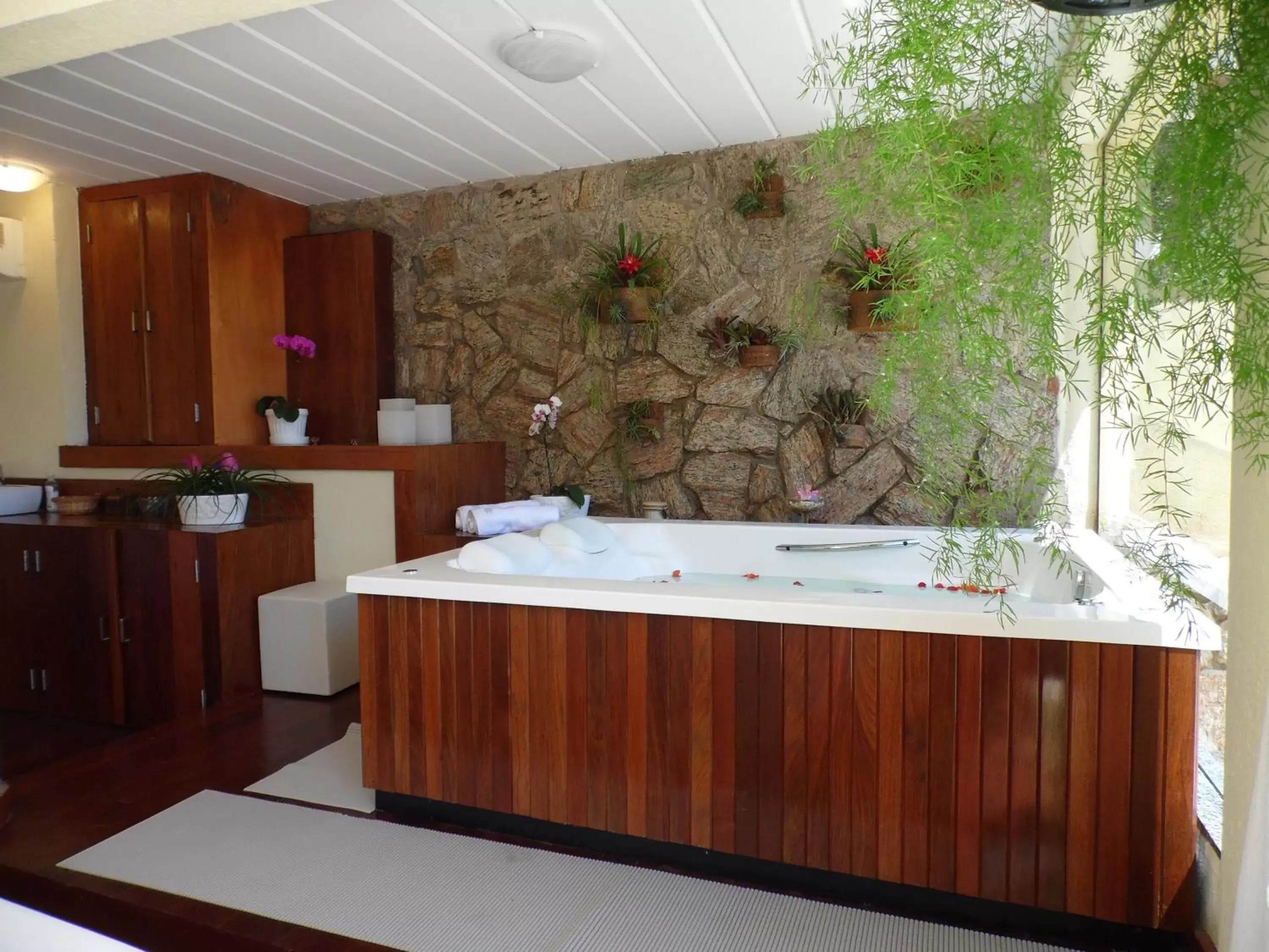 Spa and wellness centre/facilities, Bathroom in Pousada e Spa Villa Mercedes by Latitud Hoteles