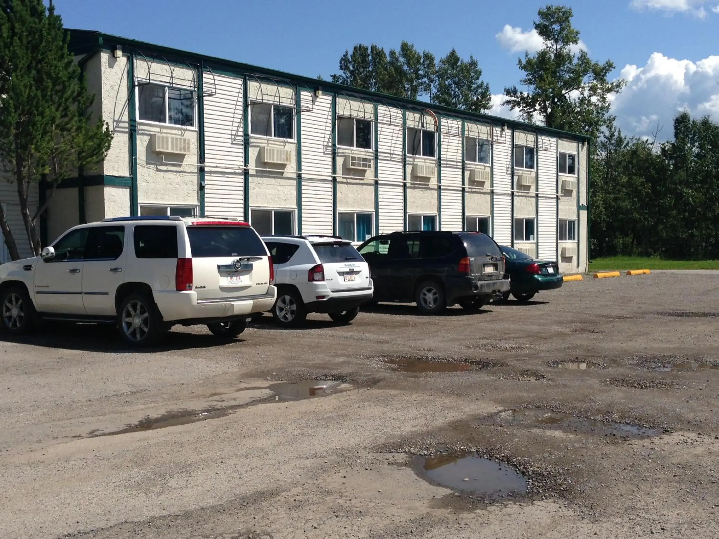 Property Building in Sundre Motor Inn