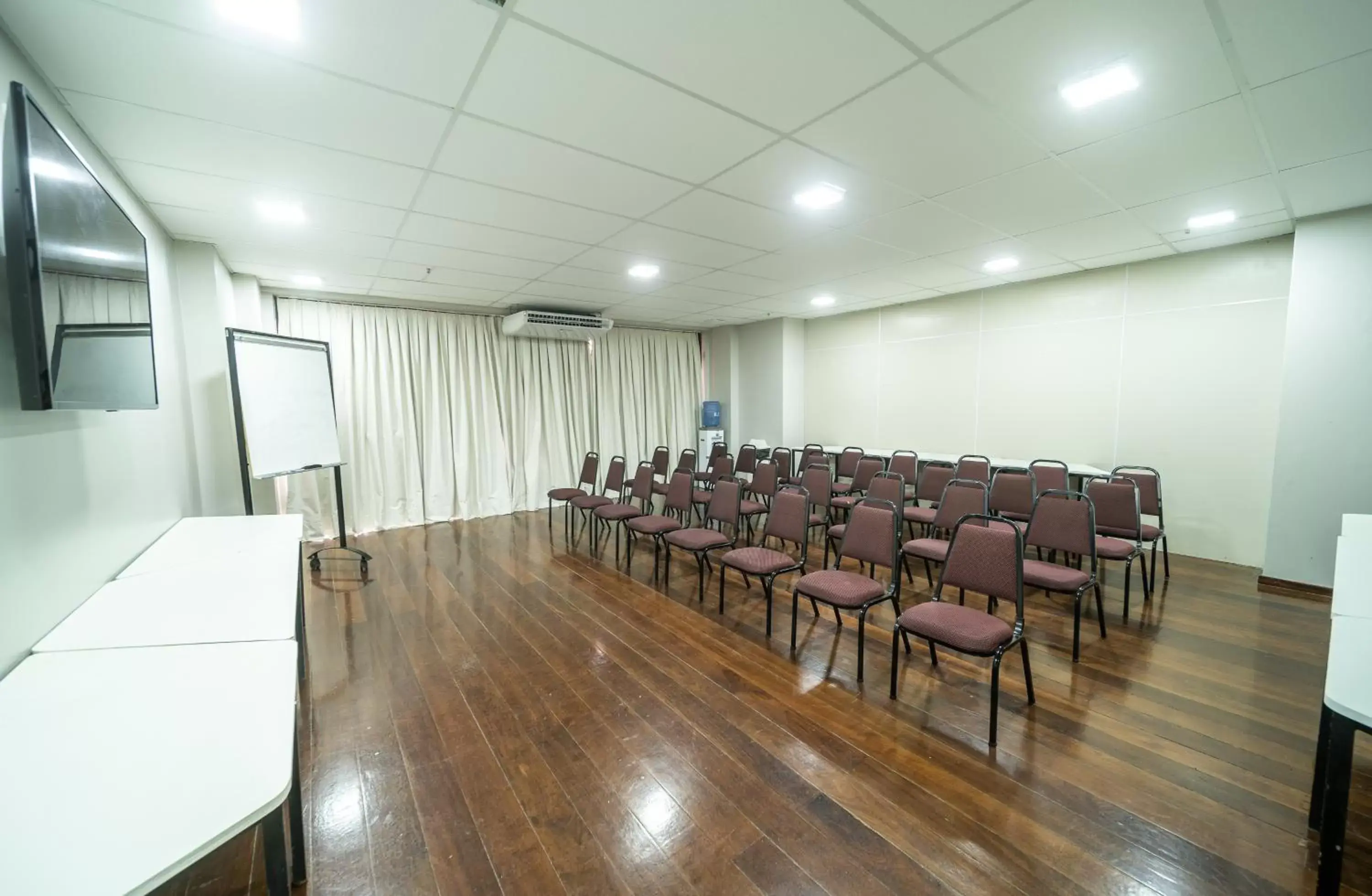 Meeting/conference room in ibis Fortaleza Praia de Iracema