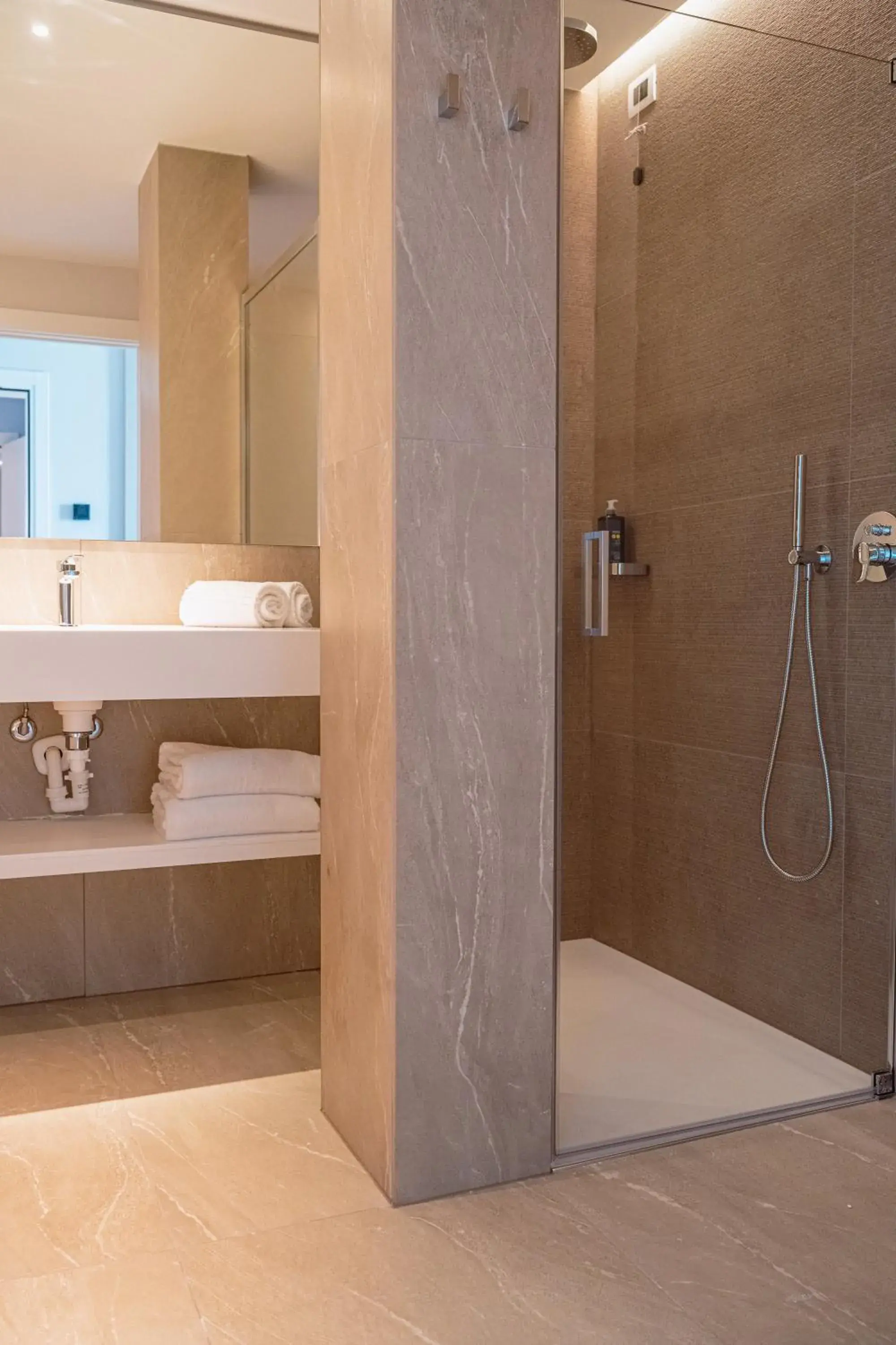 Bathroom in Hotel Galassia Suites & Spa