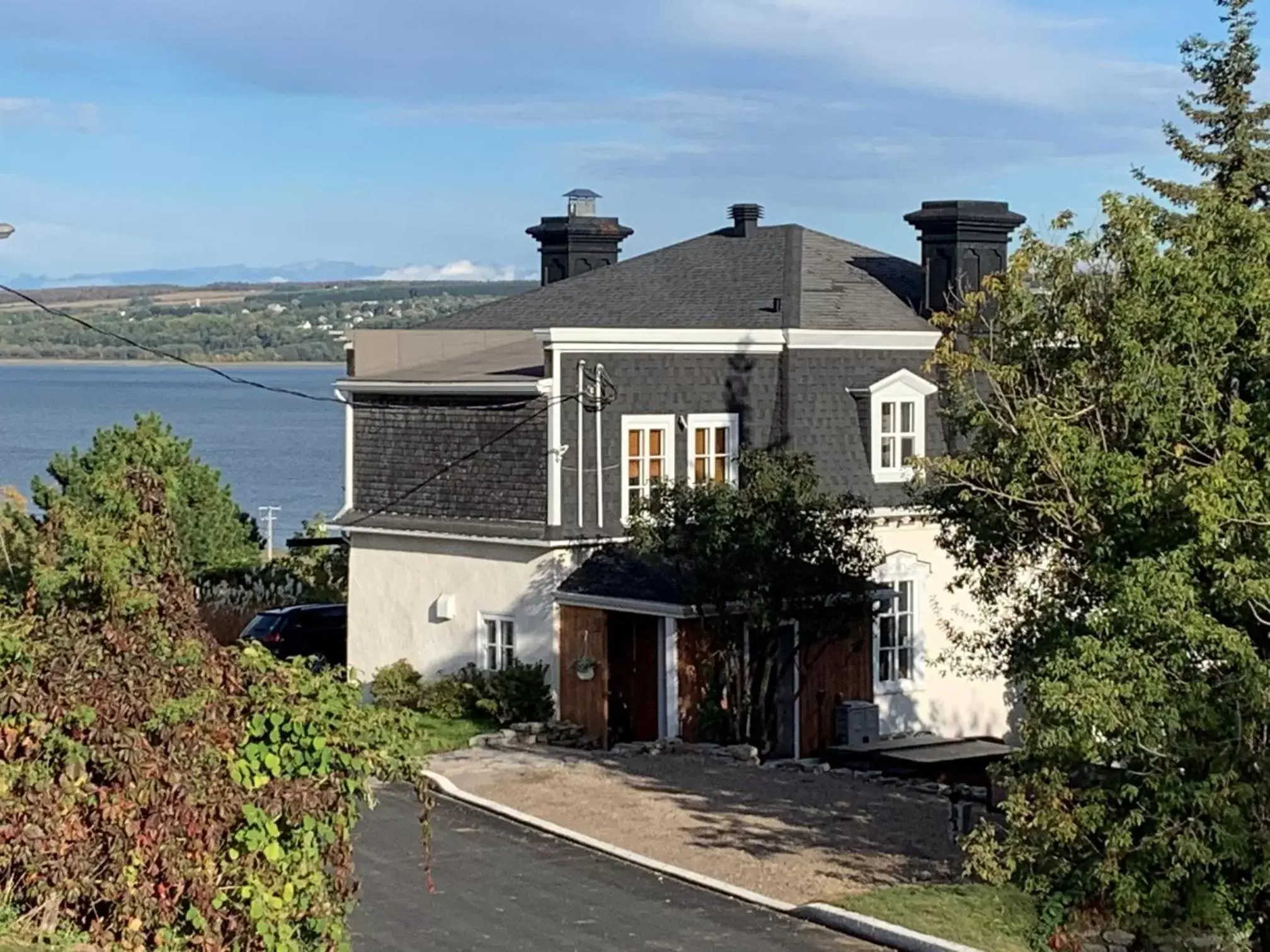 River view, Property Building in Auberge le Petit Séjour