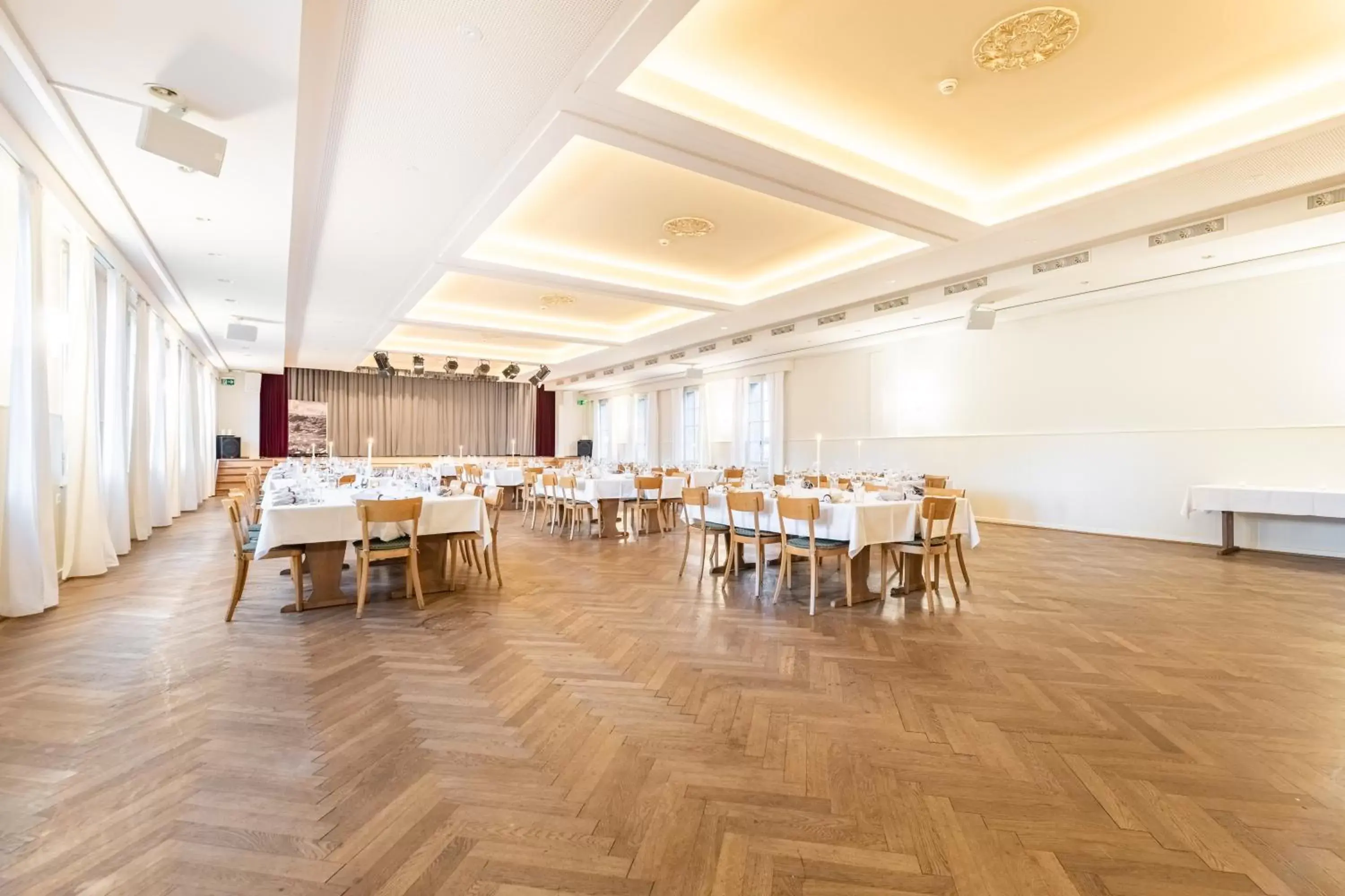Banquet/Function facilities, Banquet Facilities in Drei Könige