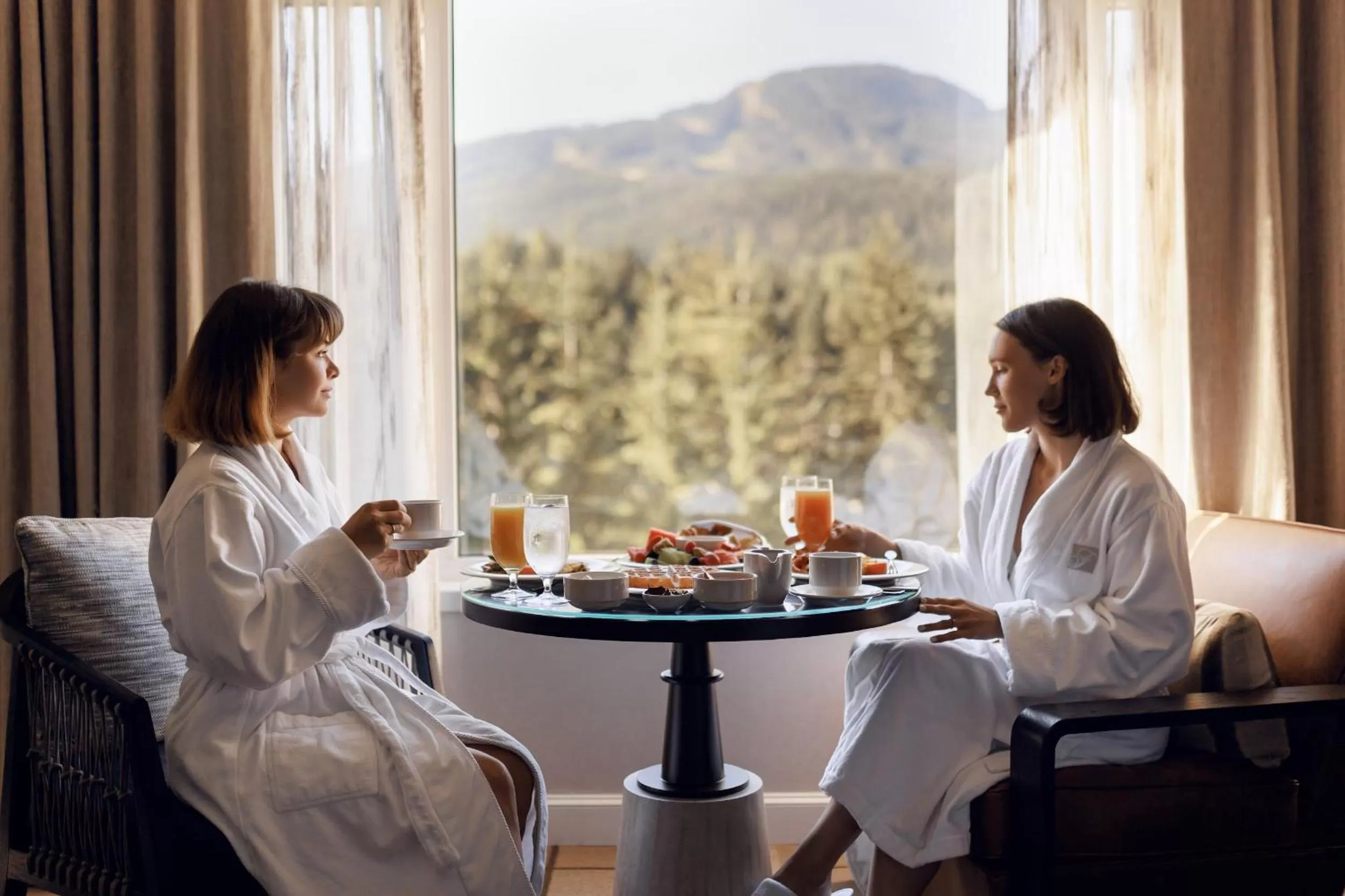 Food and drinks in Fairmont Chateau Whistler