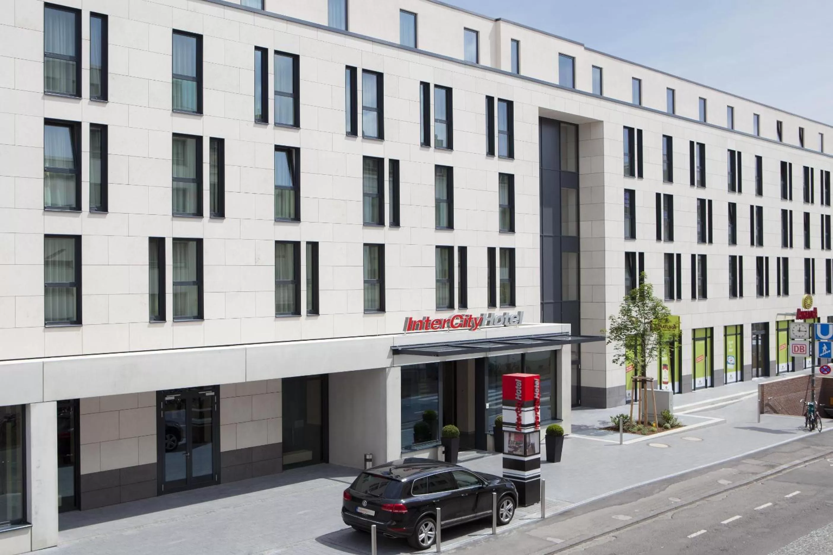 Property building in IntercityHotel Bonn
