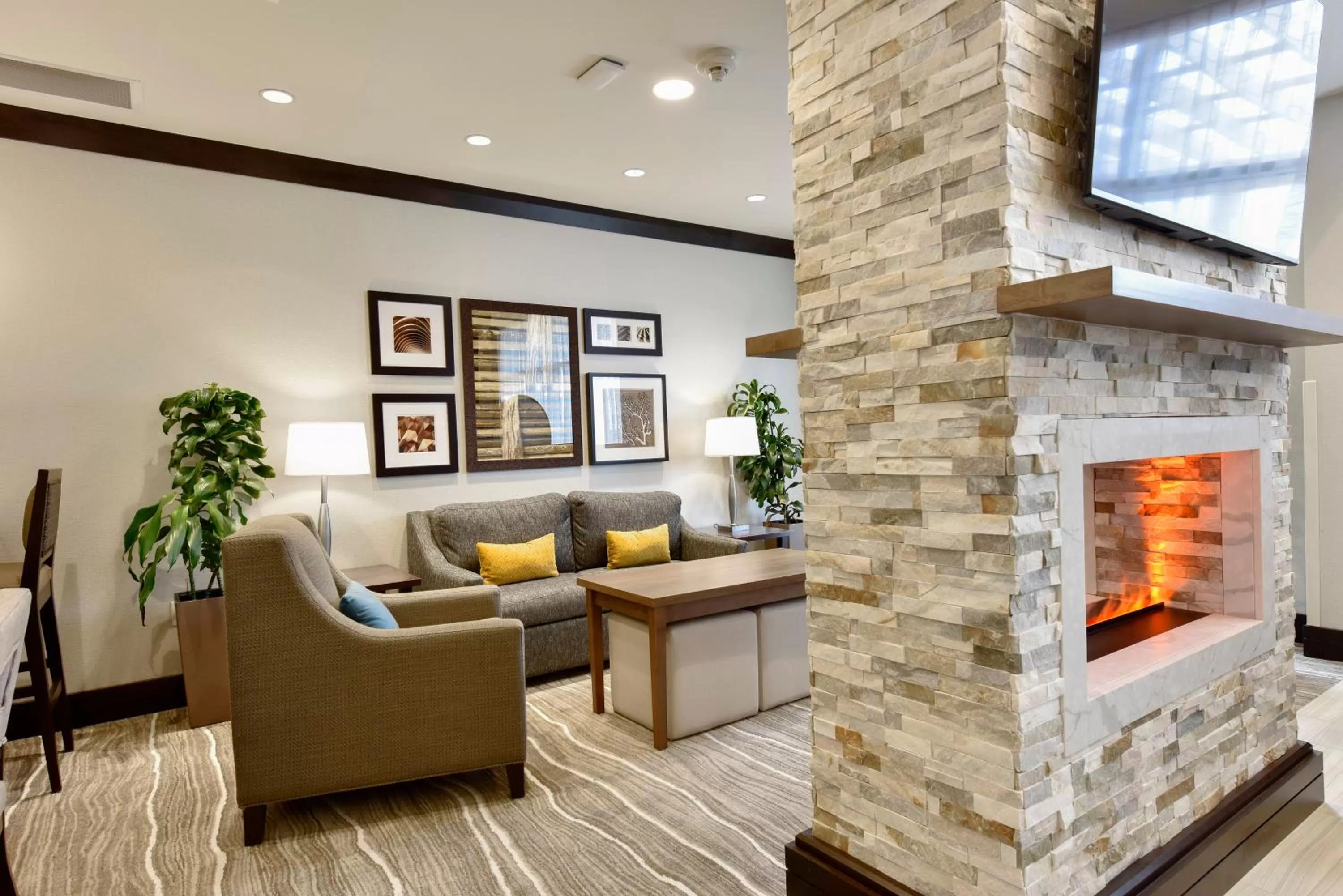 Property building in Staybridge Suites - Waterloo - St. Jacobs Area