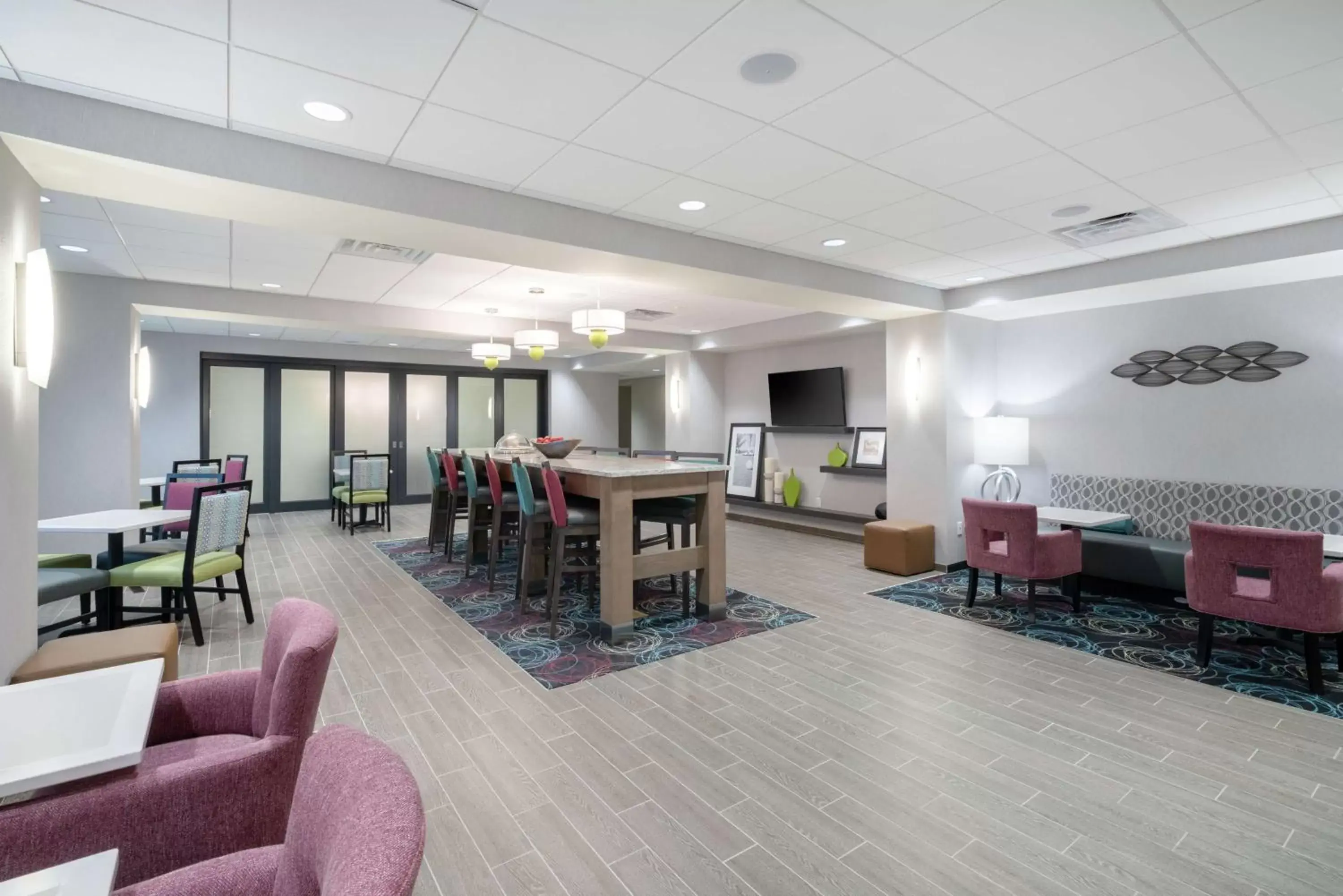 Lobby or reception in Hampton Inn Weston, WV