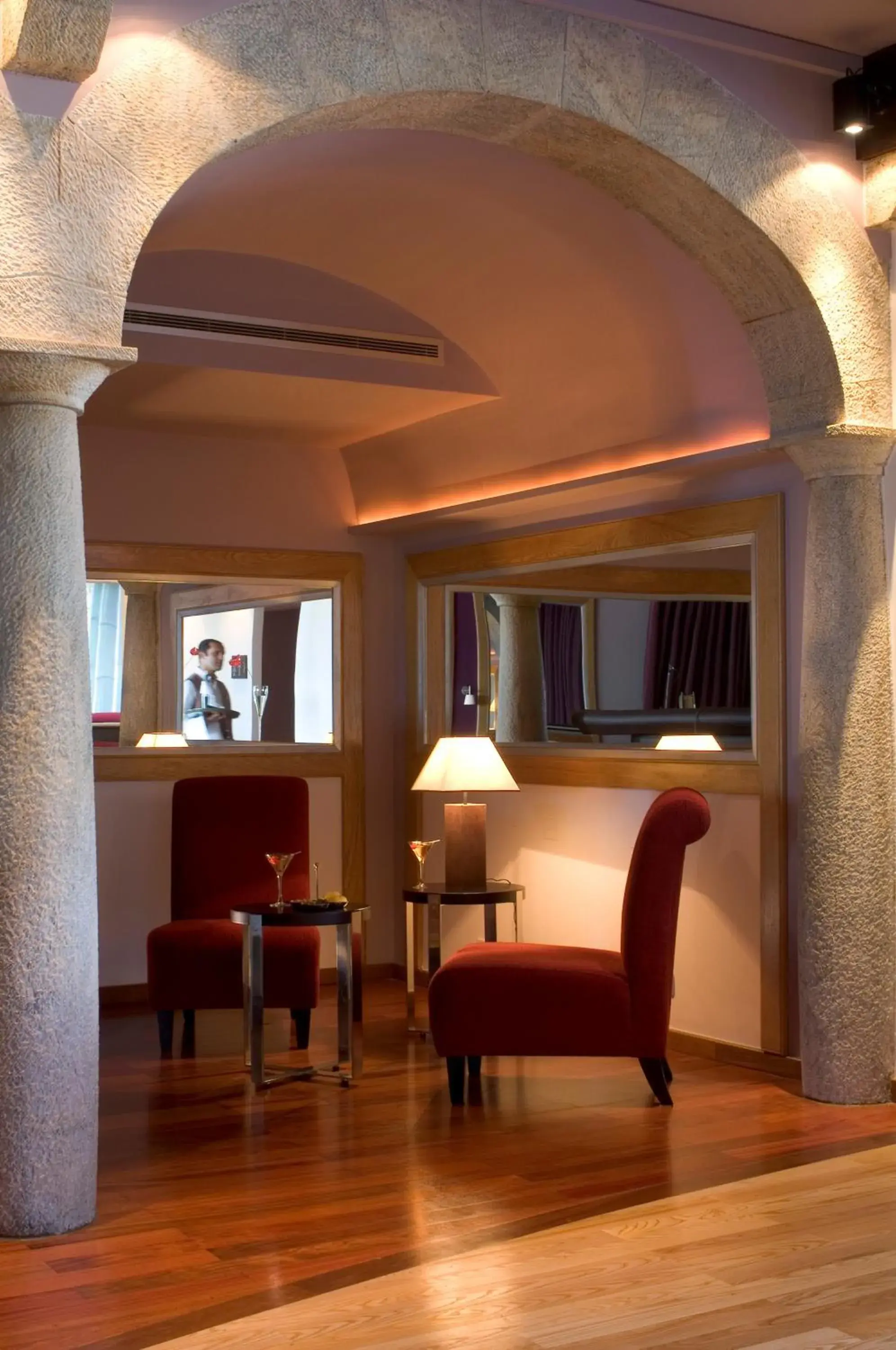 Lounge or bar, Seating Area in Pestana Carlton Madeira Ocean Resort Hotel