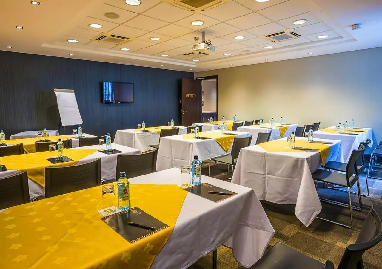 Meeting/conference room in Eka Hotel Nairobi