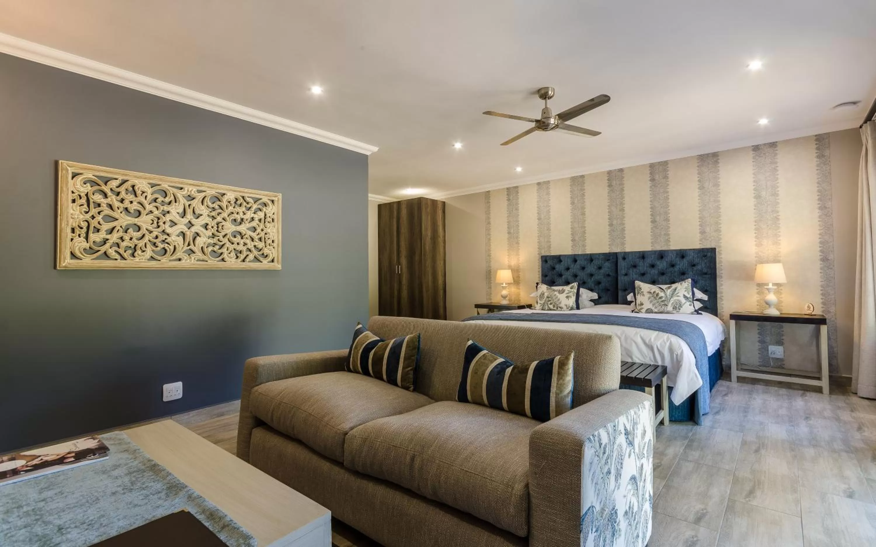 Photo of the whole room, Bed in Nut Grove Boutique Hotel