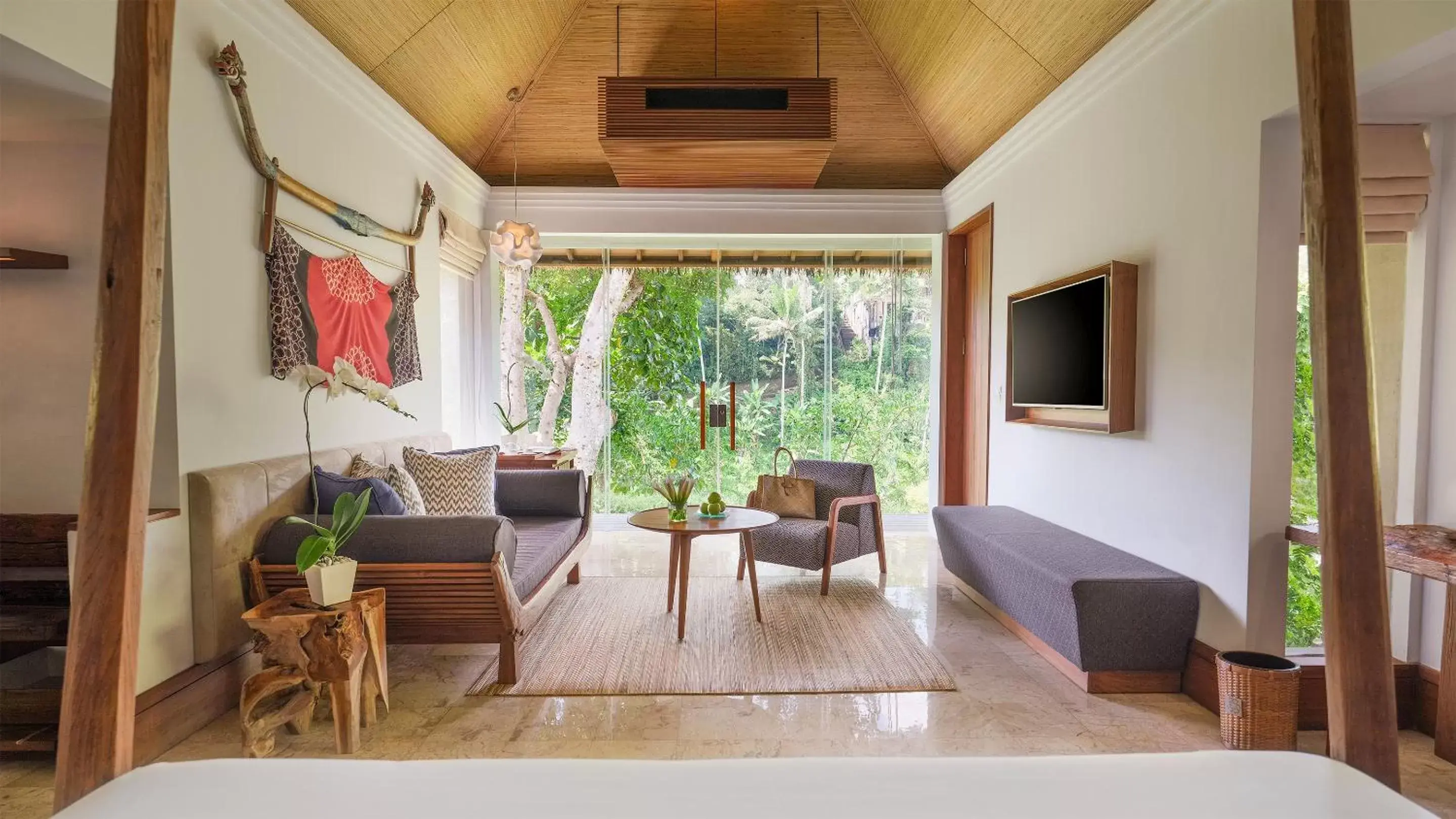 Living room, Seating Area in Maya Ubud Resort & Spa