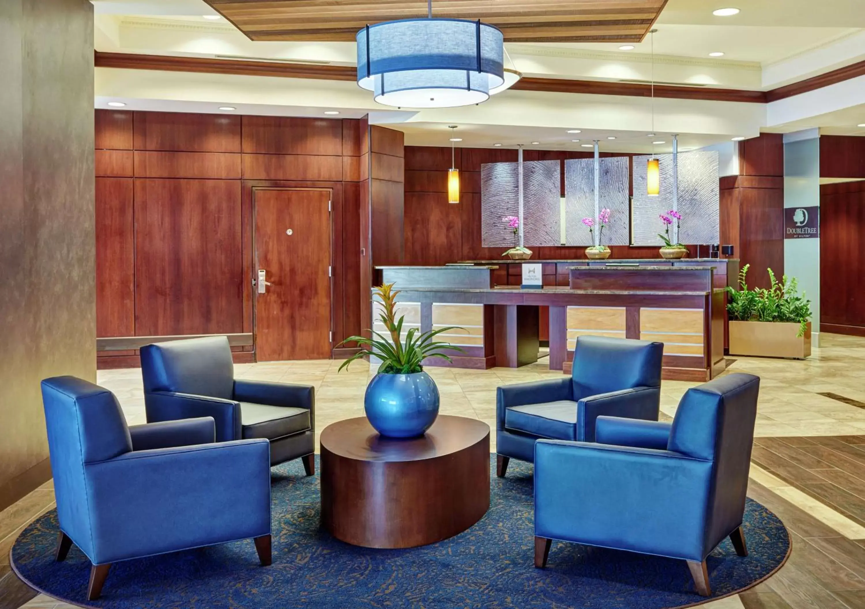 Lobby or reception, Lobby/Reception in DoubleTree by Hilton Charlotte Gateway Village