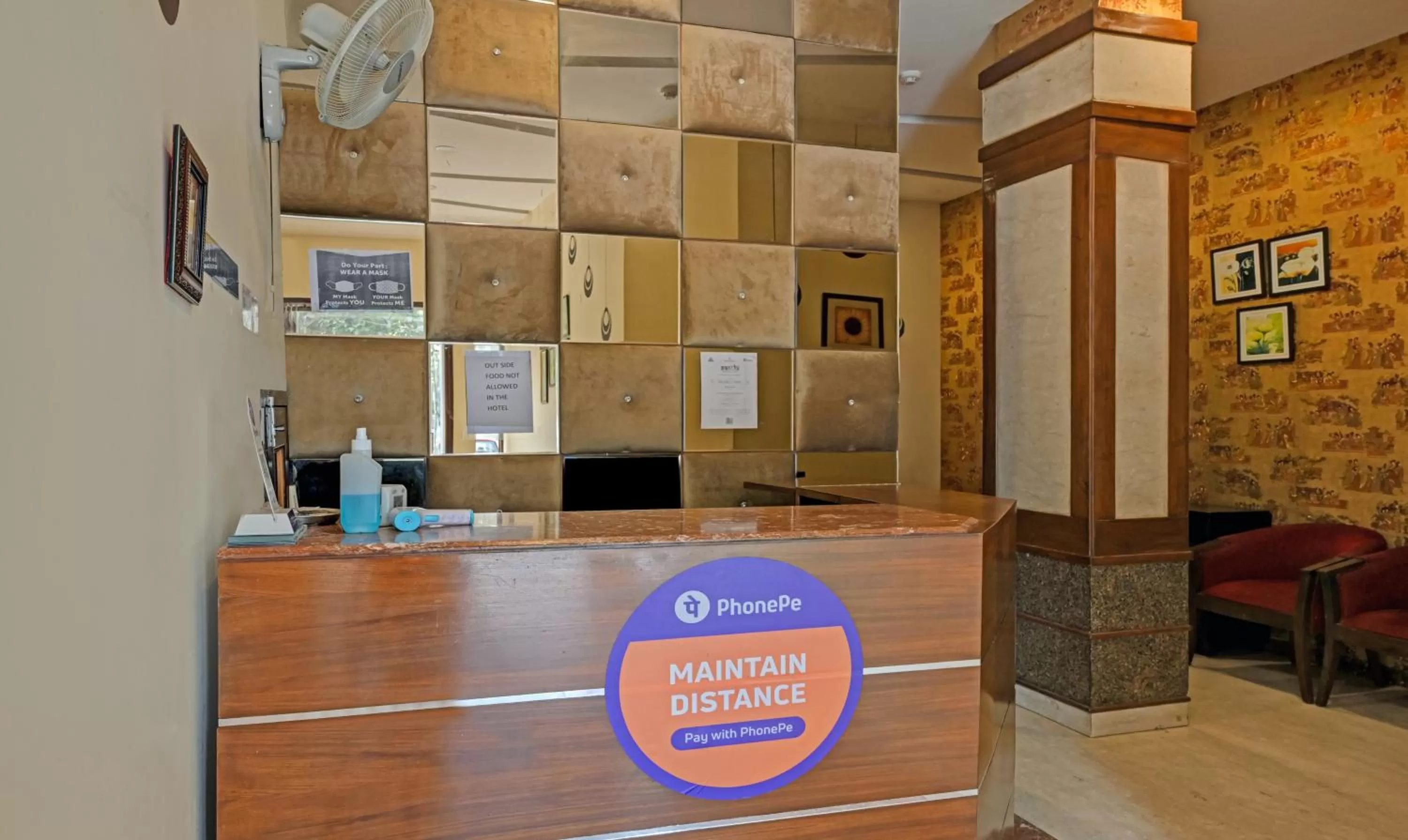 Lobby or reception in Itsy By Treebo - Auzone & Spa