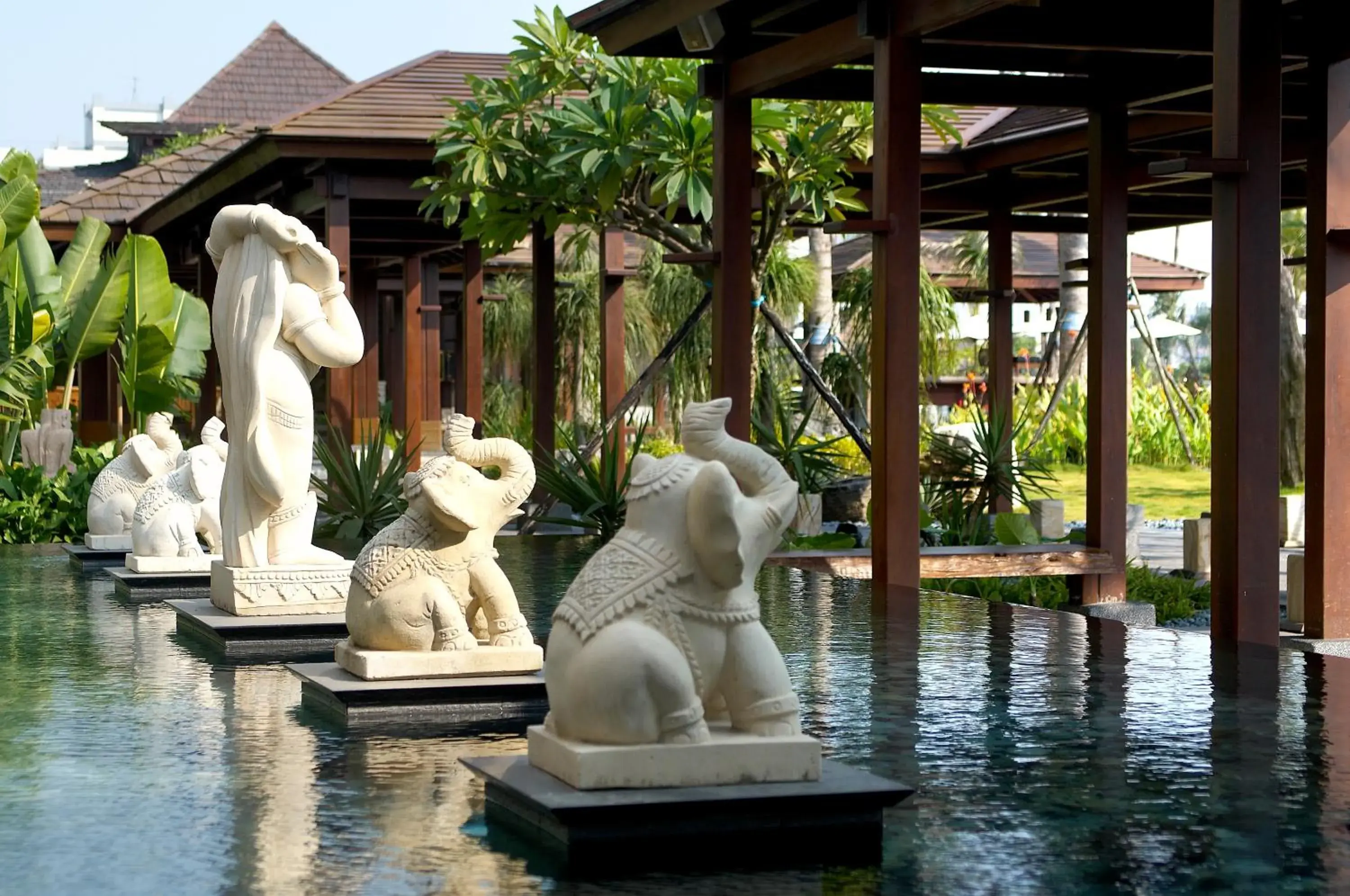 Decorative detail, Swimming Pool in Queena Plaza Hotel