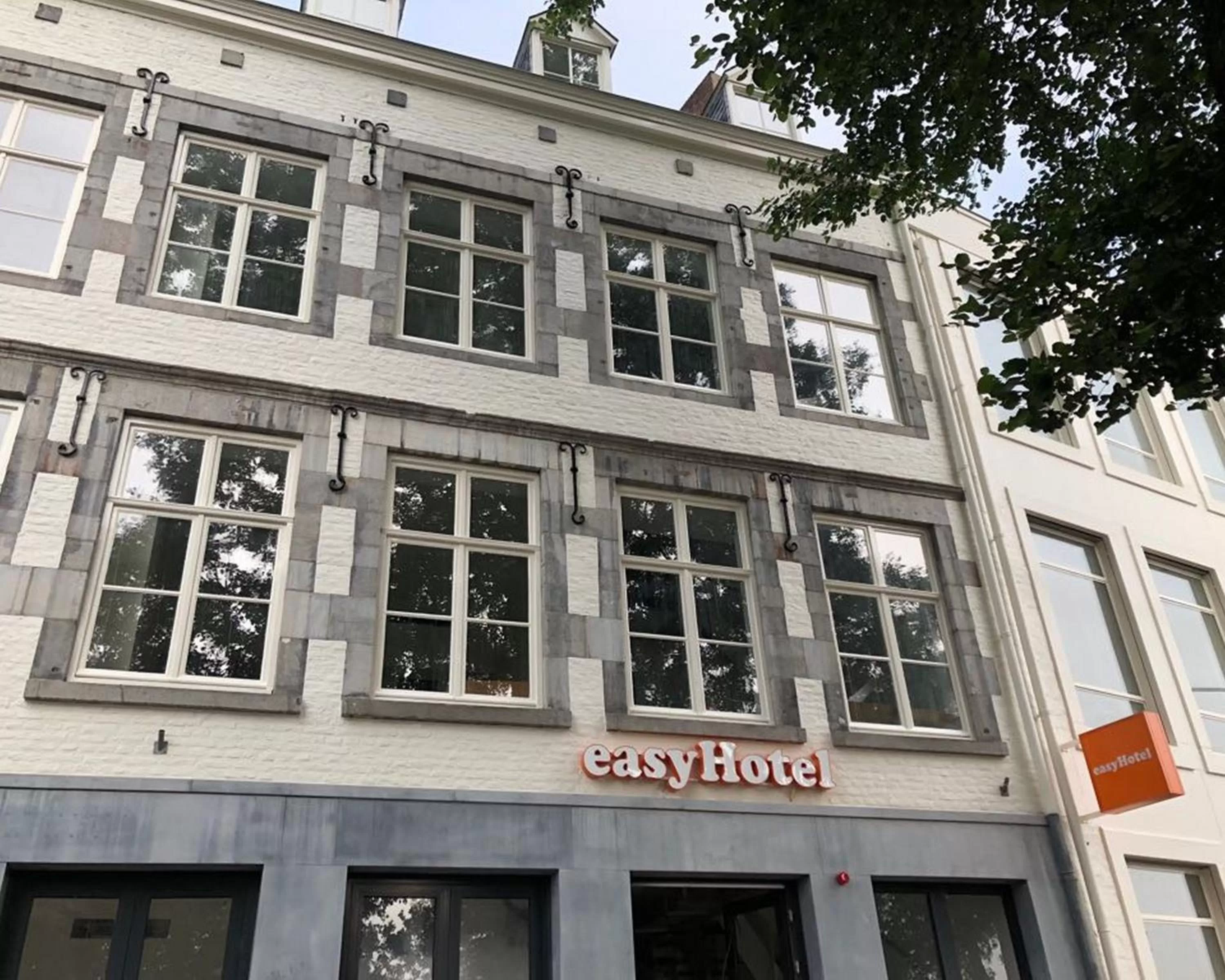 Property building in easyHotel Maastricht City Centre