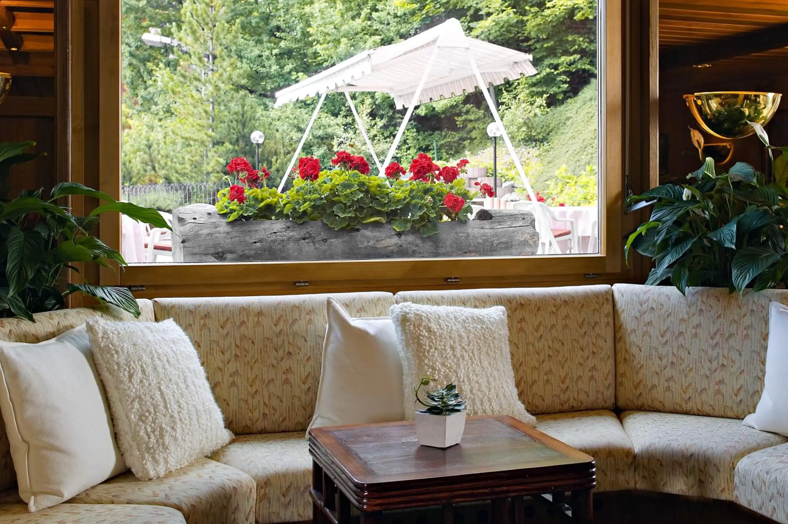 Living room, Seating Area in Hôtel de la Forêt