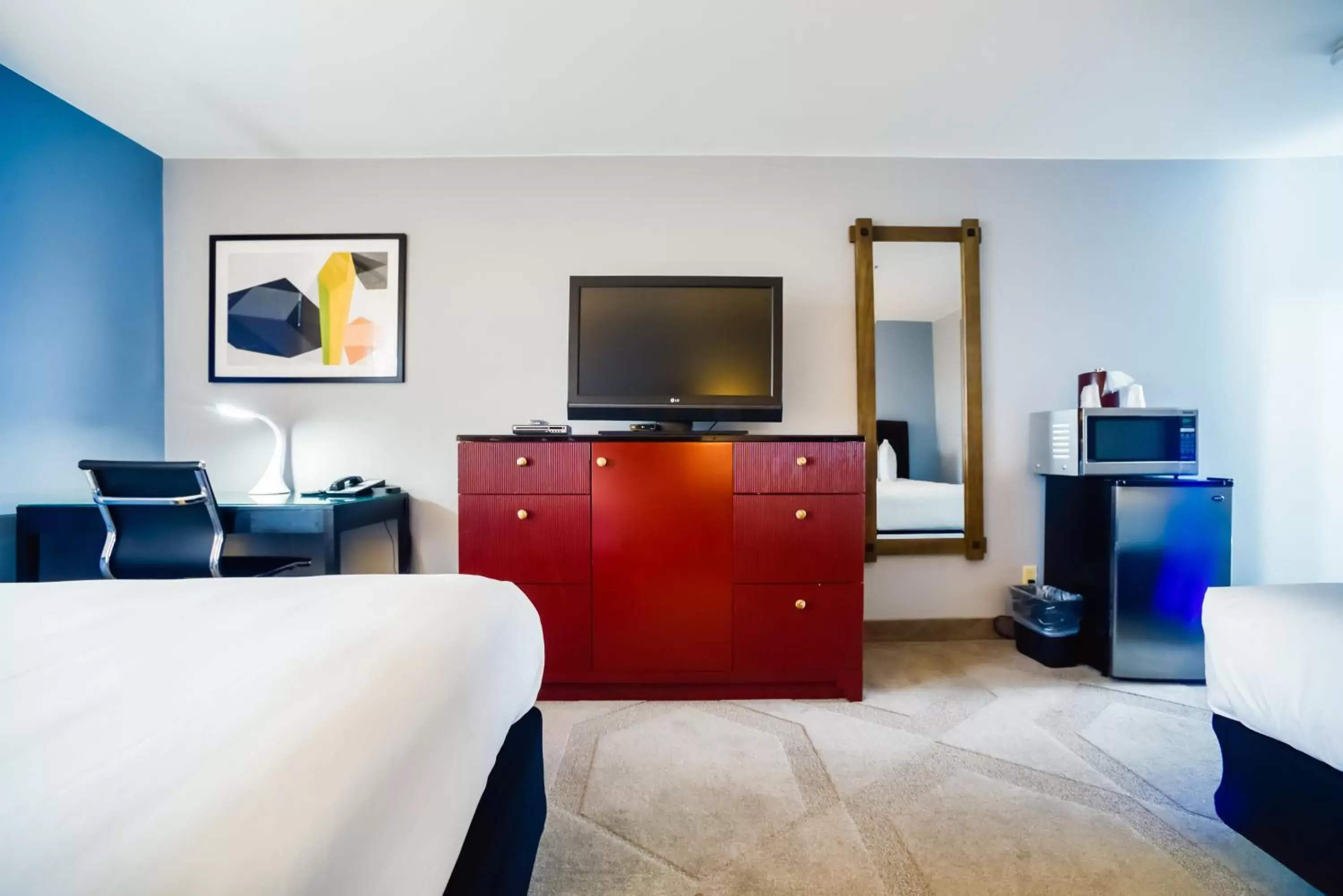 Photo of the whole room, Bed in Inn at Seaside Photo of the whole room, Bed in Inn at Seaside