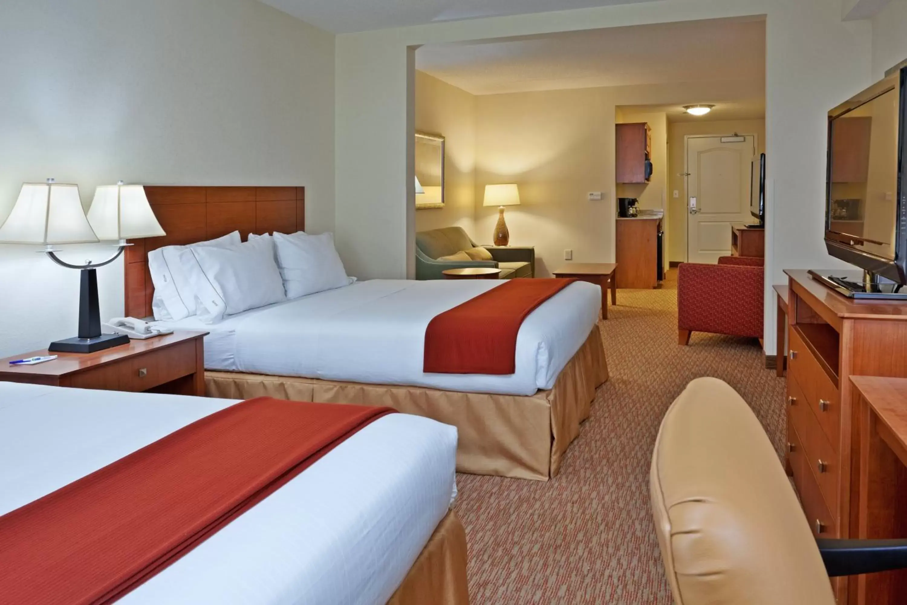 Bedroom, Bed in Holiday Inn Express Hotel & Suites Greensboro - Airport Area, an IHG Hotel