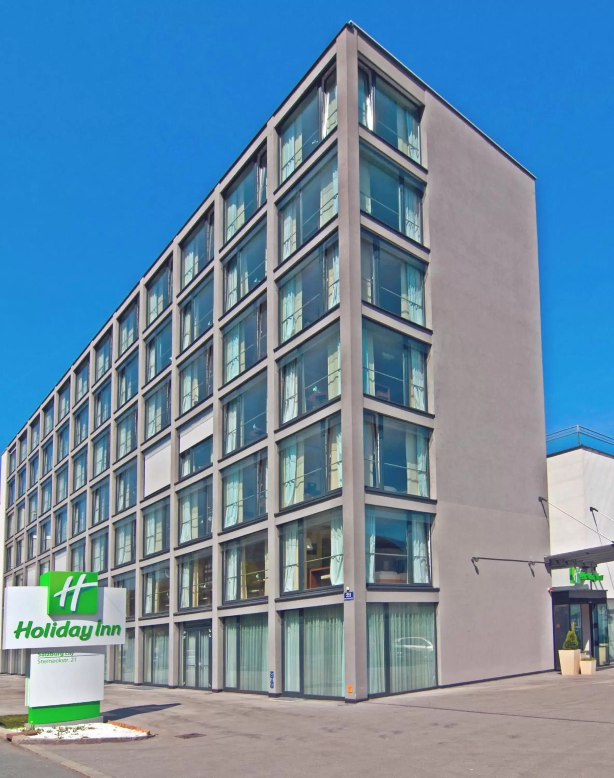 Property Building in Holiday Inn - Salzburg City, an IHG Hotel