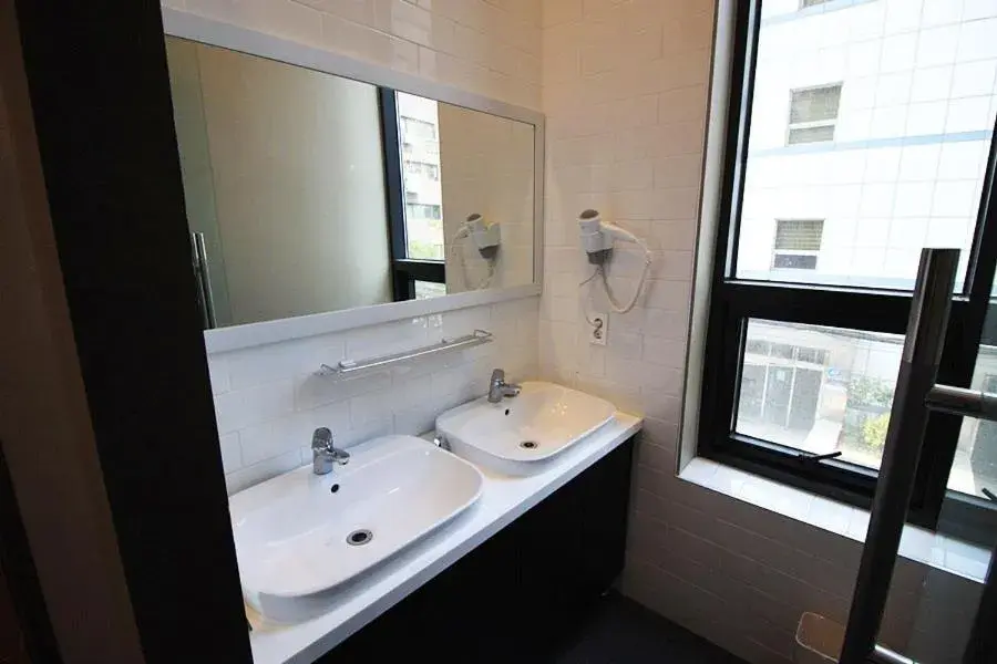 Bathroom in Seoul N Hotel DDM