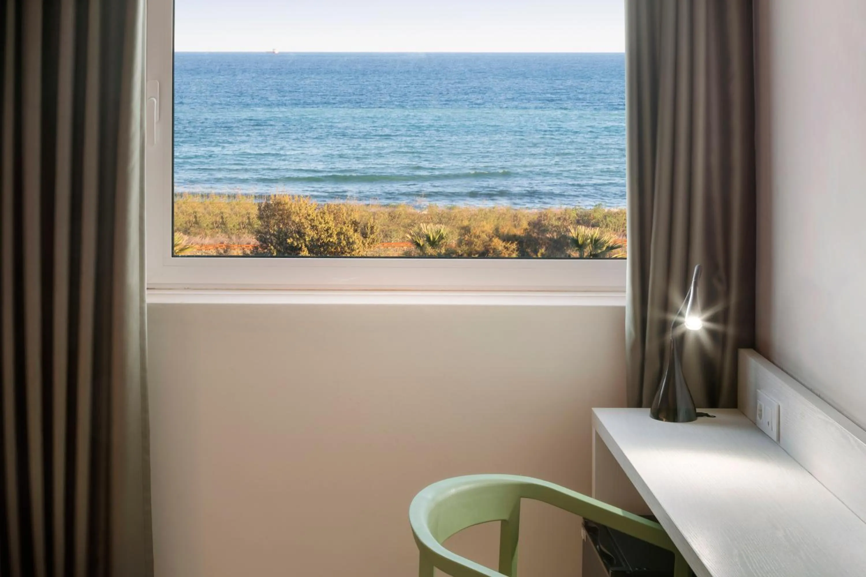 Bedroom in B&B HOTEL Alicante