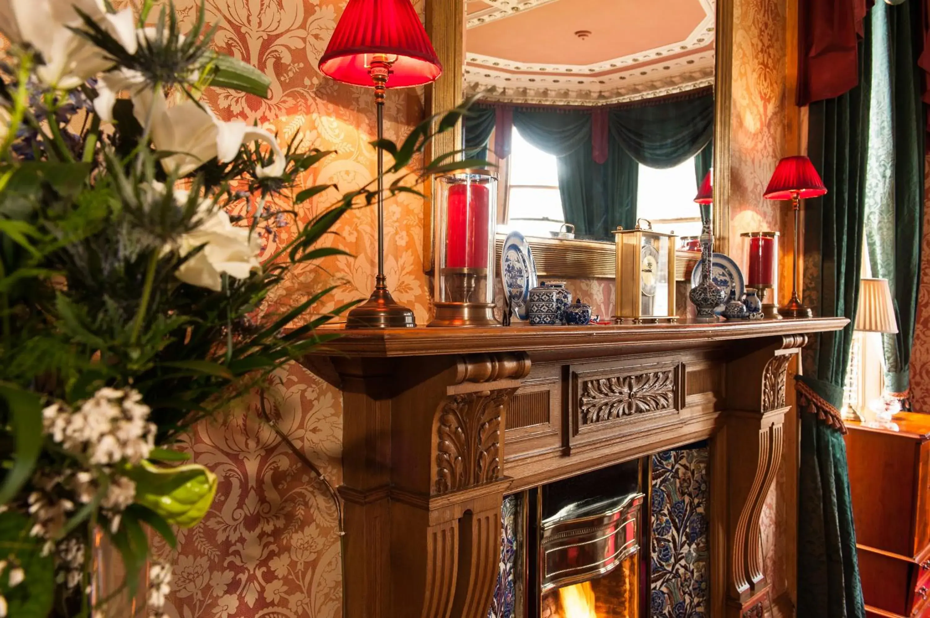 Lounge or bar in Kildonan Lodge Hotel