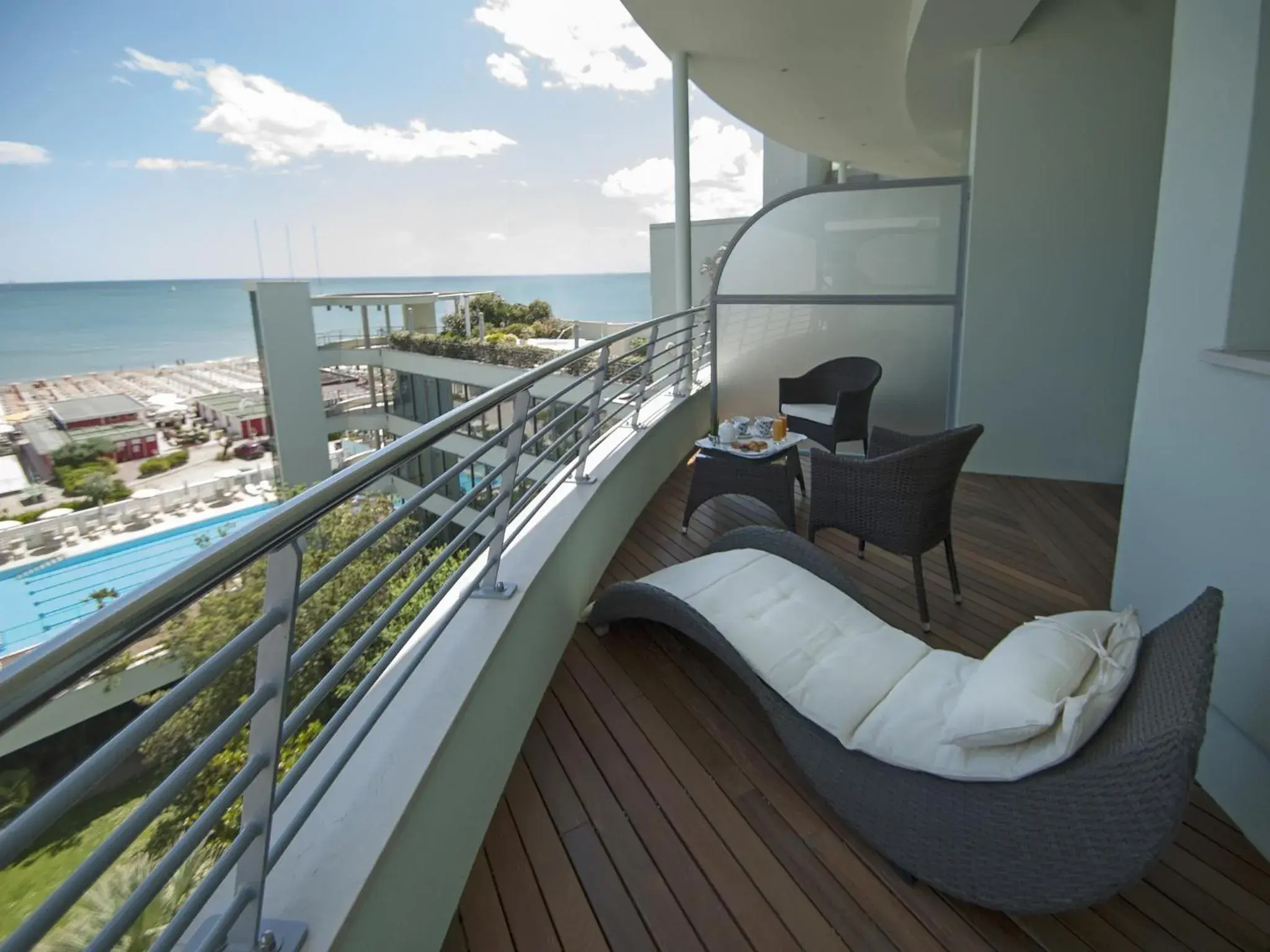 Sea view, Balcony/Terrace in Hotel Le Palme - Premier Resort