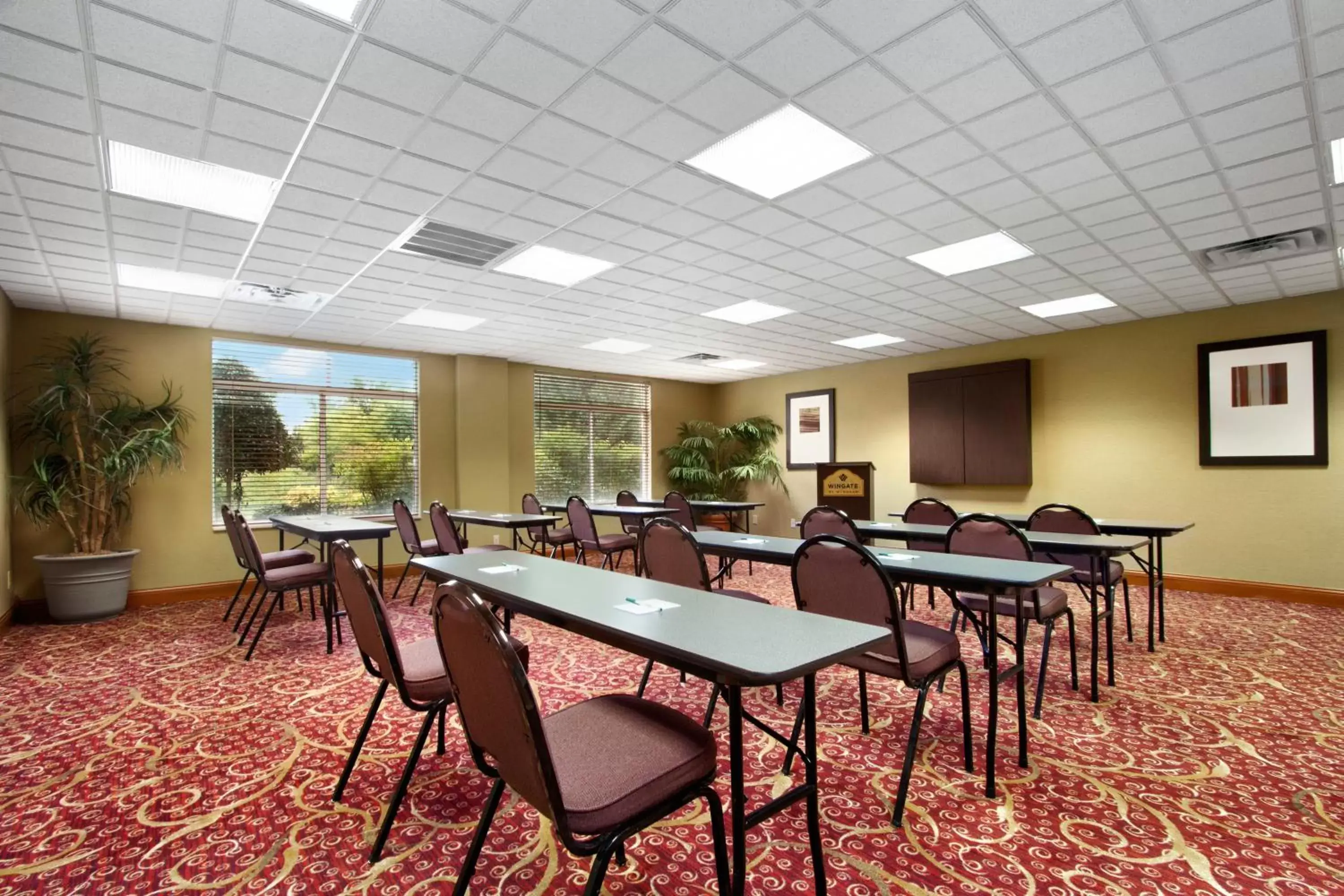 Meeting/conference room in Wingate by Wyndham - Chattanooga
