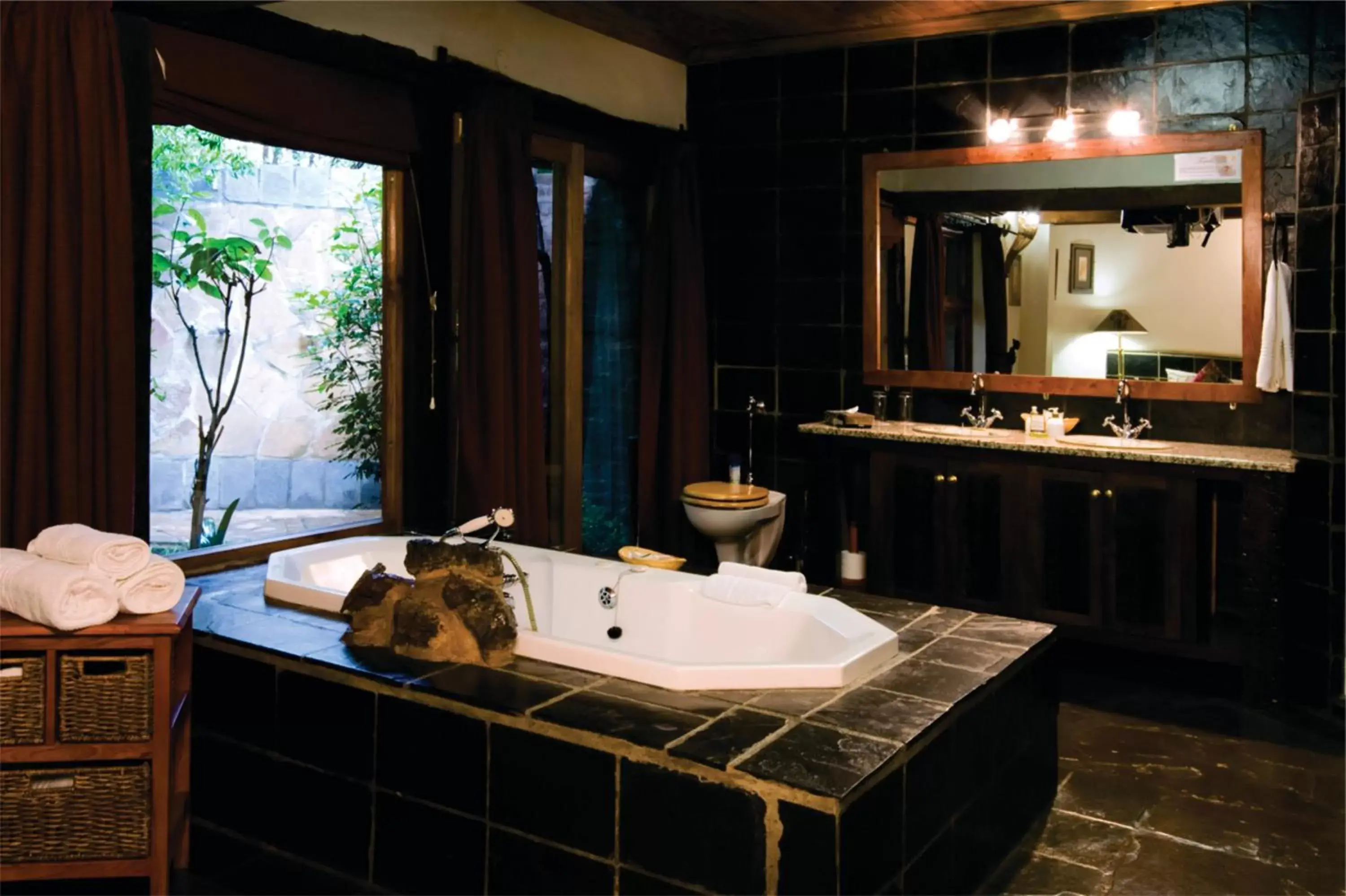 Bathroom in Misty Hills Country Hotel, Conference Centre & Spa