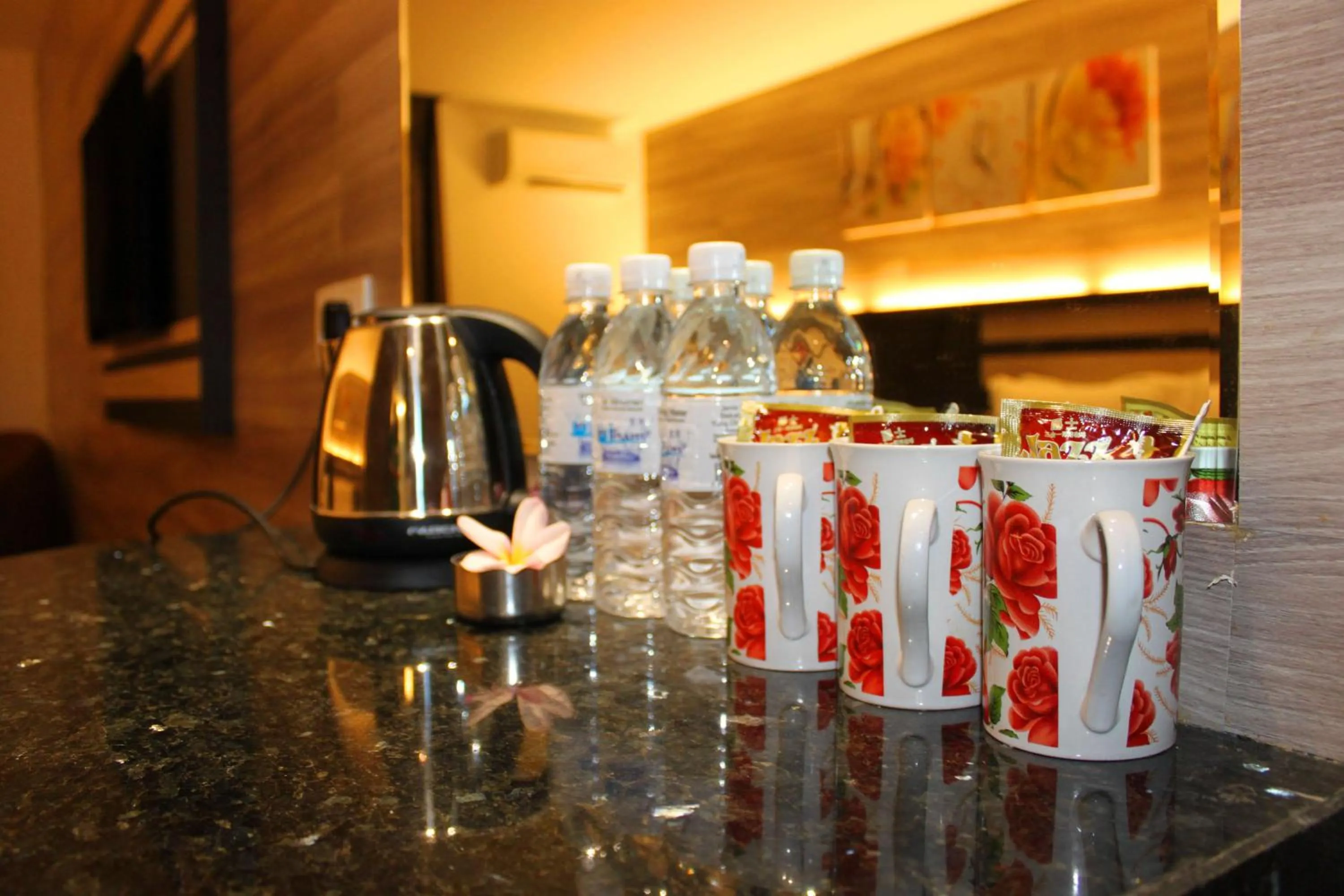 Coffee/tea facilities in Hotel Time Boutique Nilai