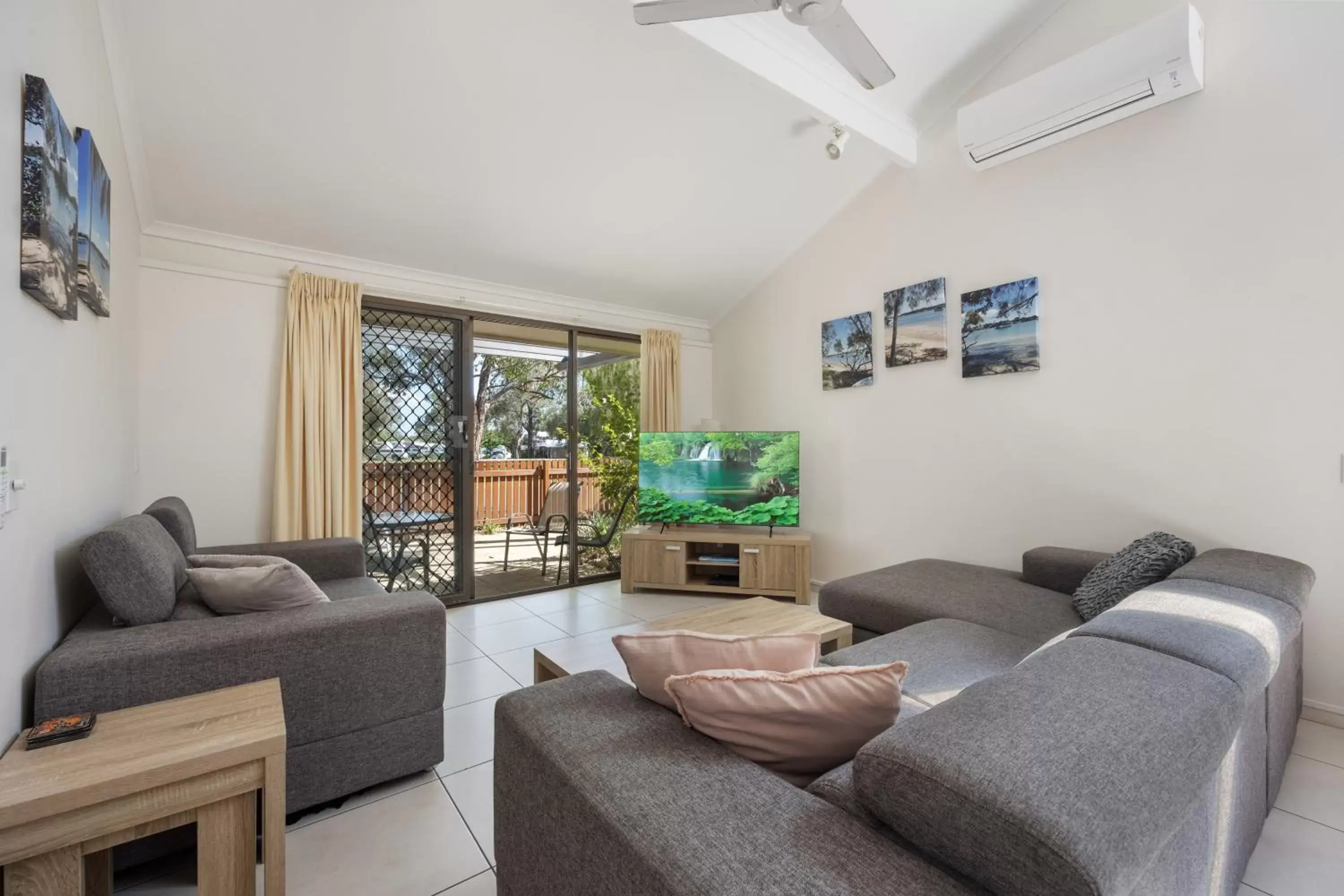 Seating Area in Wolngarin Holiday Resort Noosa