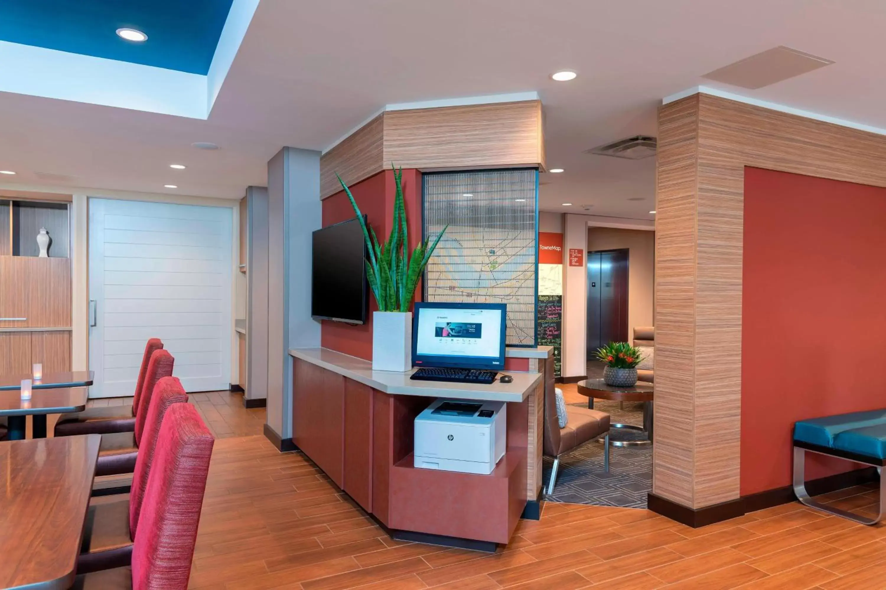 Business facilities in TownePlace Suites by Marriott Louisville North