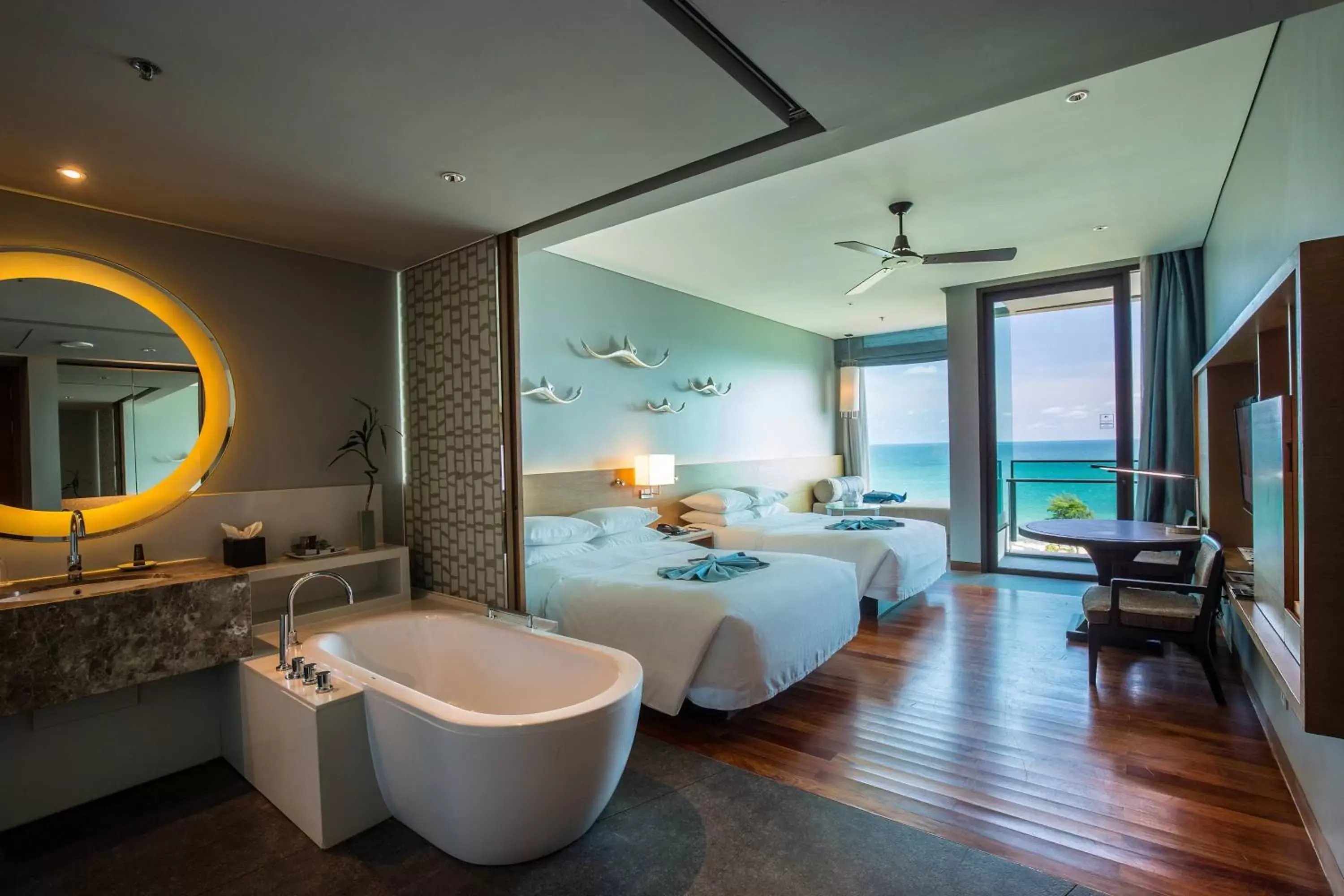 Photo of the whole room, Bathroom in Rayong Marriott Resort & Spa