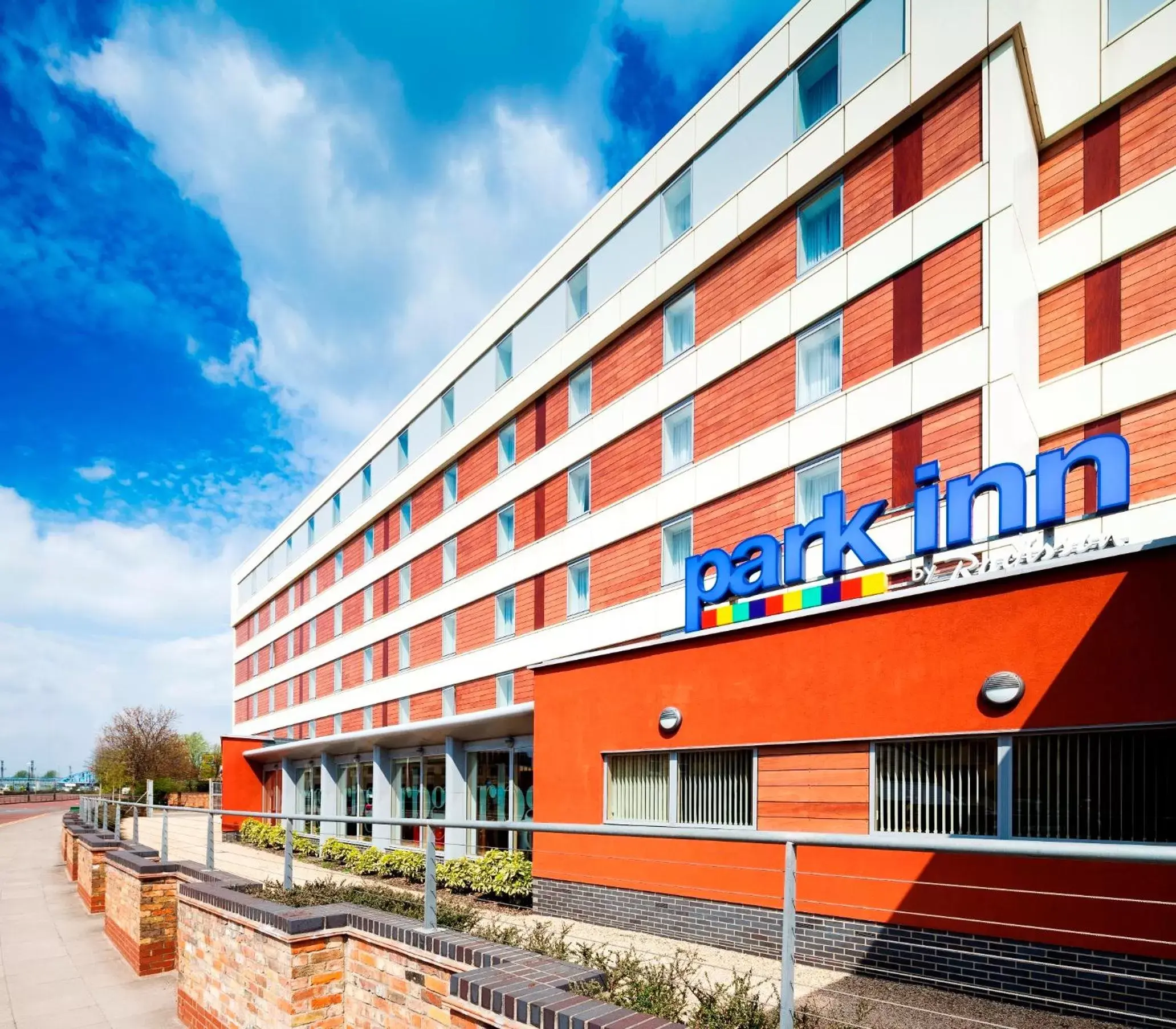 Facade/entrance in Park Inn by Radisson Peterborough Facade/entrance in Park Inn by Radisson Peterborough
