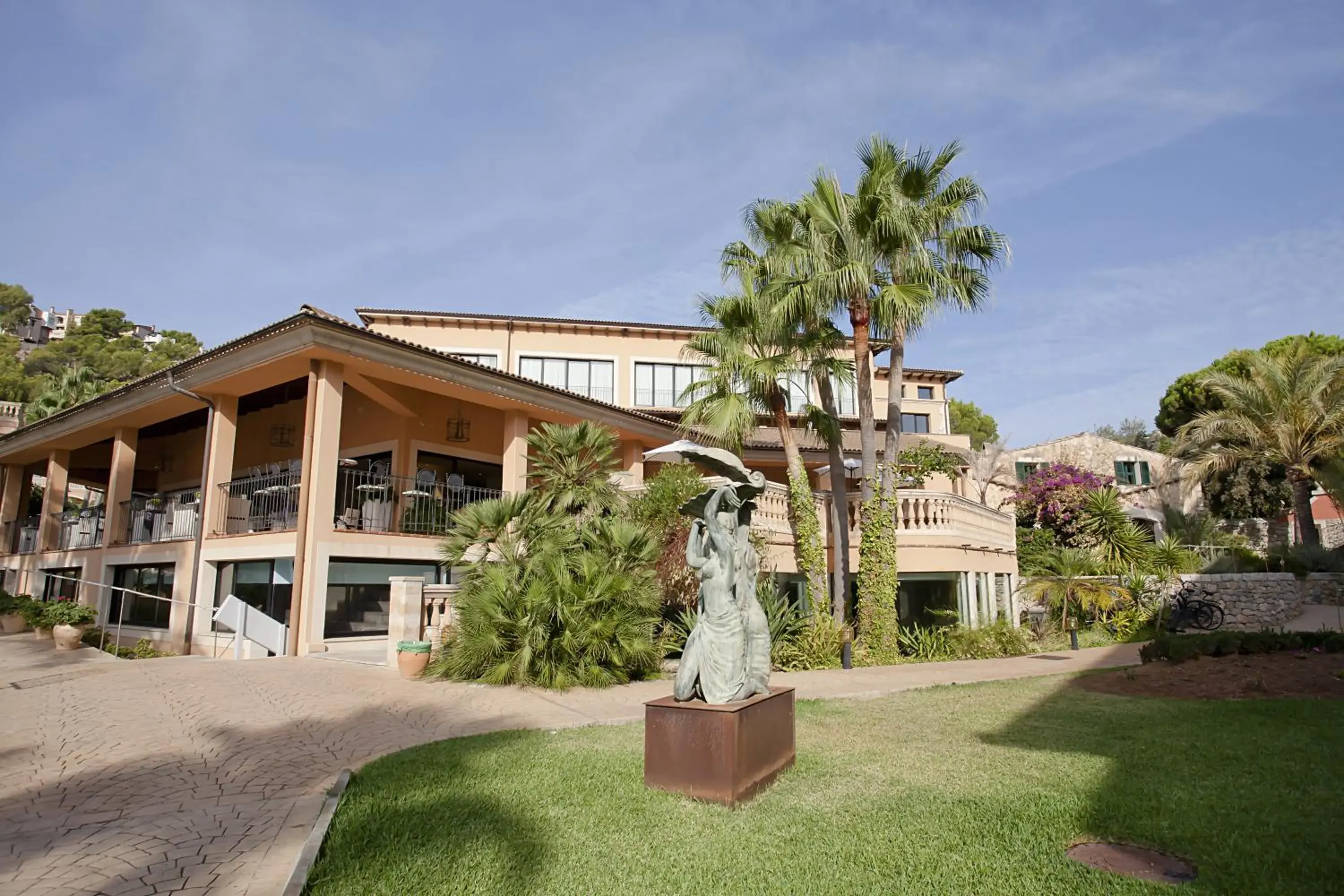 Garden in Mon Port Hotel & Spa