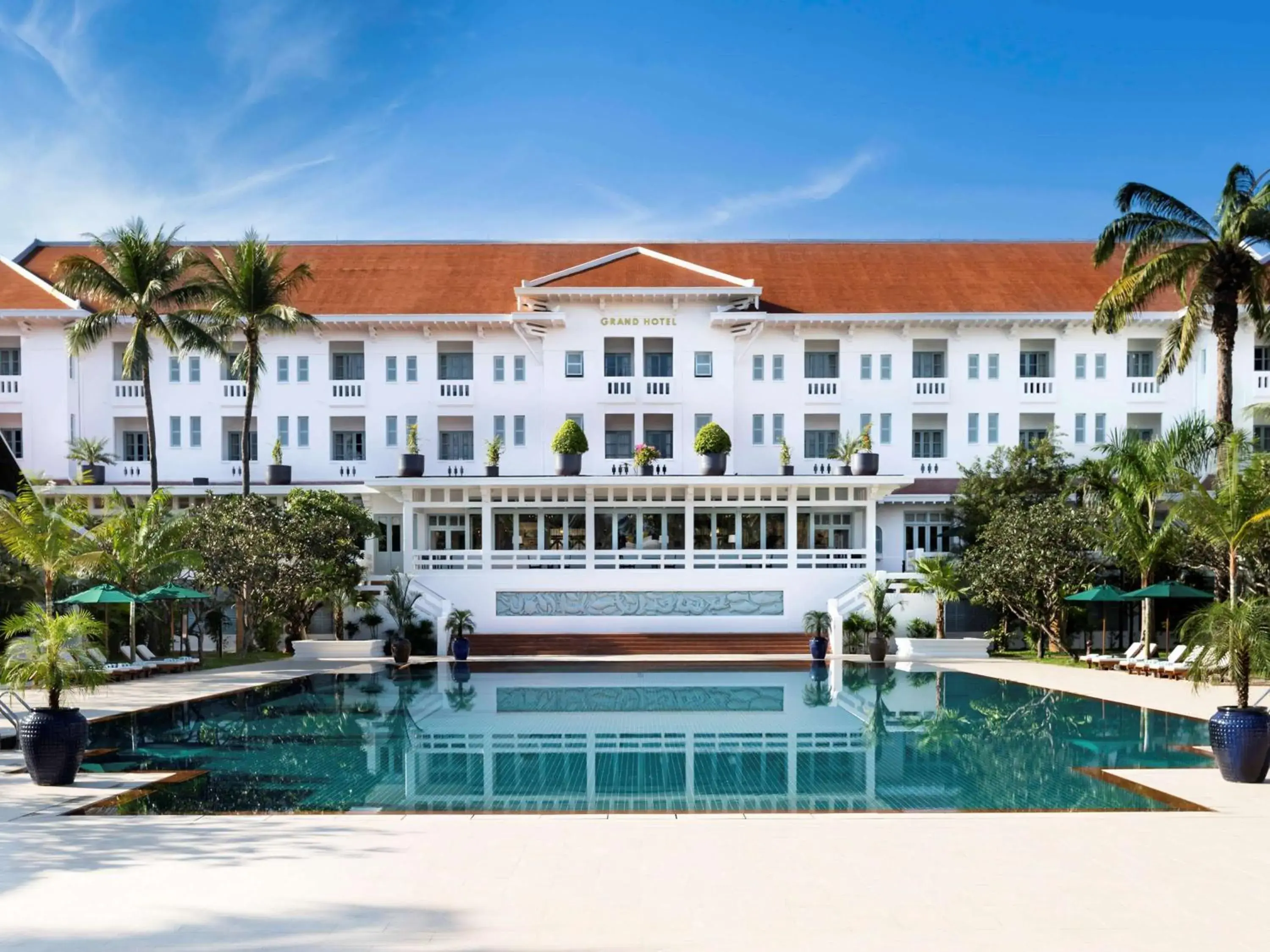 Pool view, Swimming Pool in Raffles Grand Hotel d'Angkor