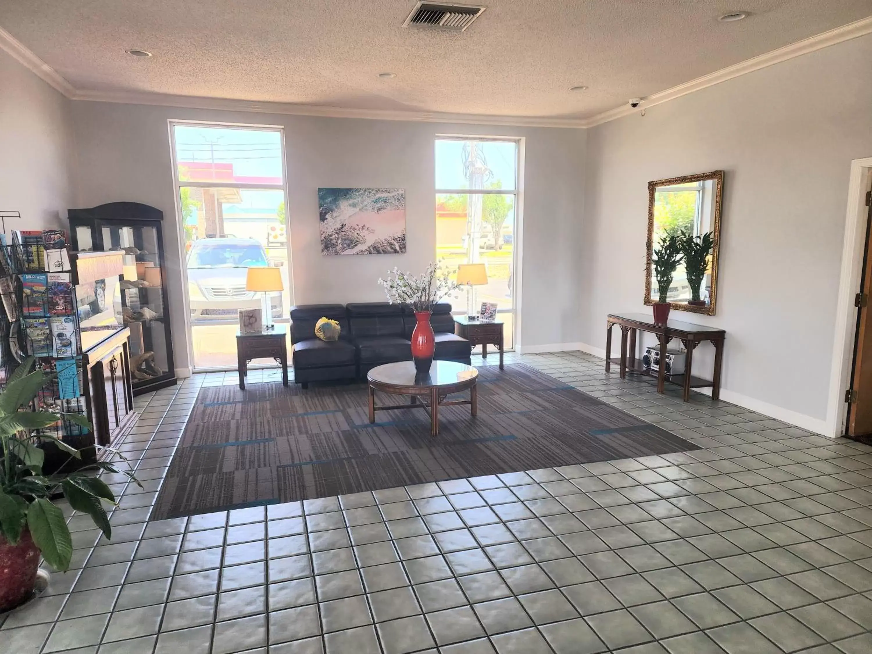 Lobby or reception, Seating Area in Americas Best Value Inn & Suites-Foley